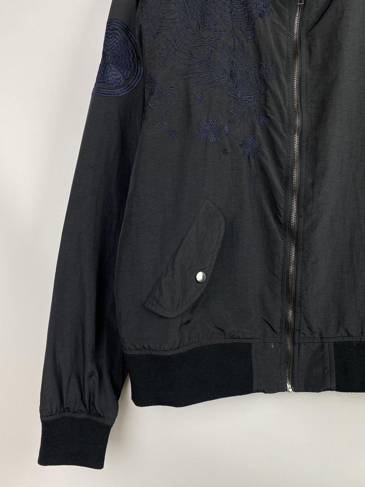 Japanese Brand VTG Japanese Tradition Embroidered Dragon Logo Bomber Jacket Size US L / EU 52-54 / 3 - 8 Thumbnail