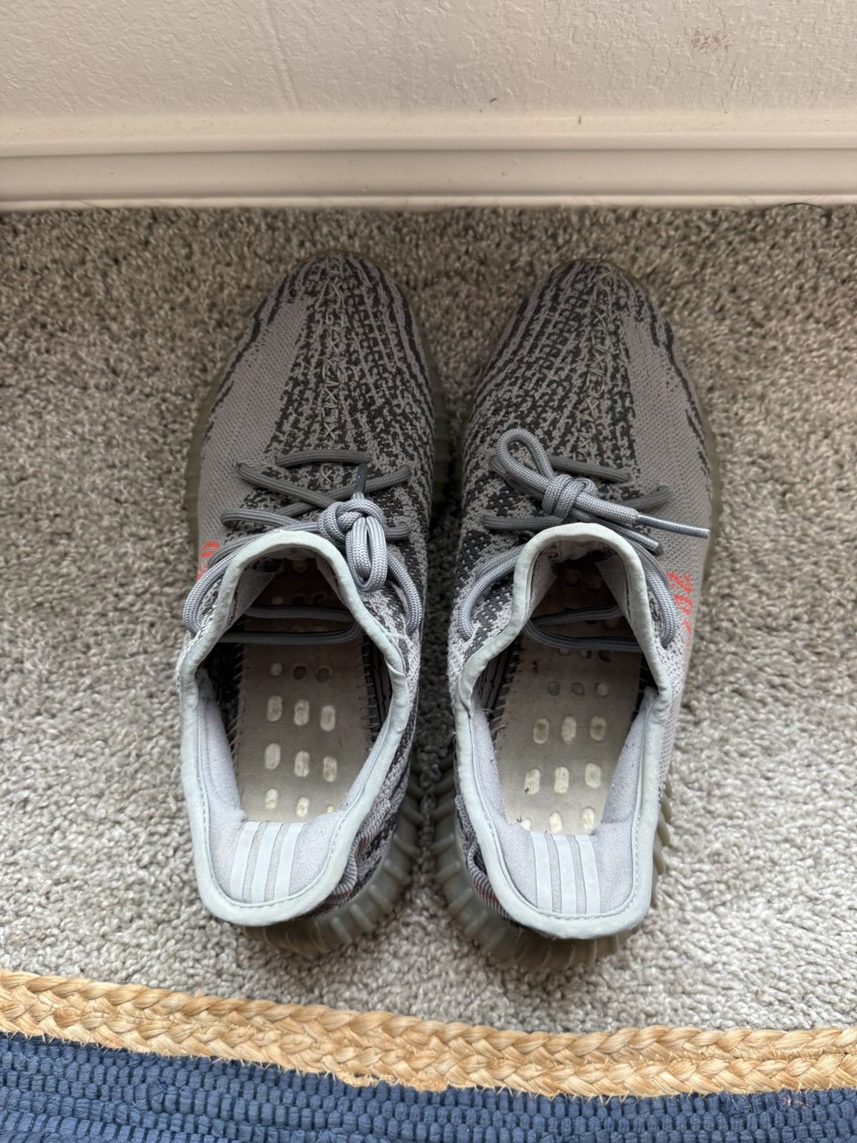 Yeezy Yeezy Beluga 2.0 2017 Size US 9.5 / EU 42-43 - 3 Thumbnail