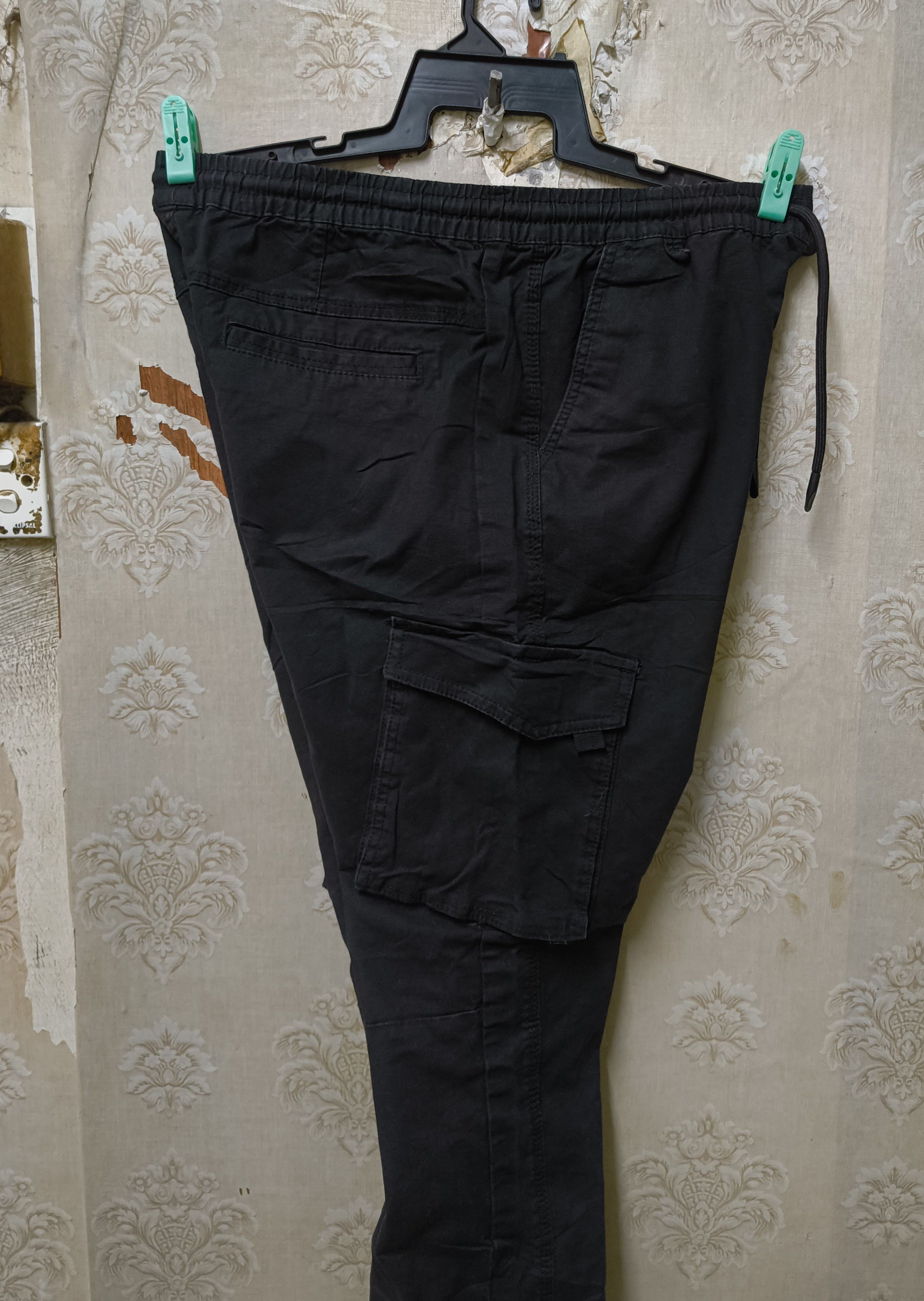 Denim & Co. Denim Co. Black Slim cuffed Cargo pants Size US 36 / EU 52 - 5 Thumbnail