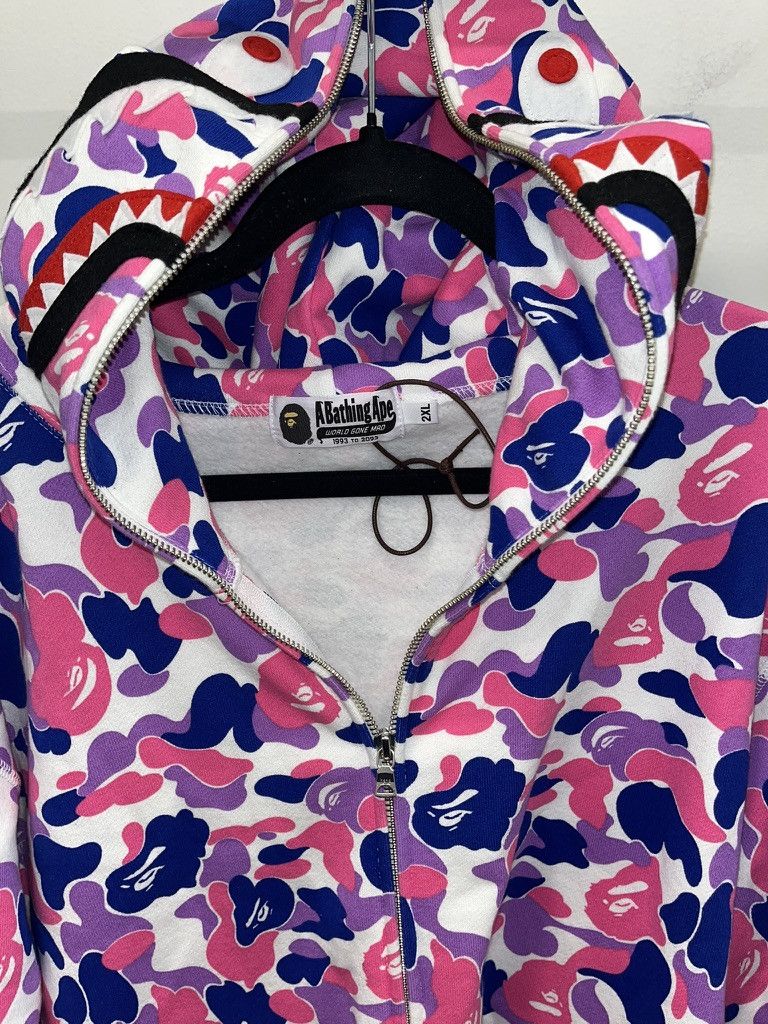 Bape GUANGZHOU Store Camo Shark Full Zip Hoodie (2025) Size US XXL / EU 58 / 5 - 7 Thumbnail