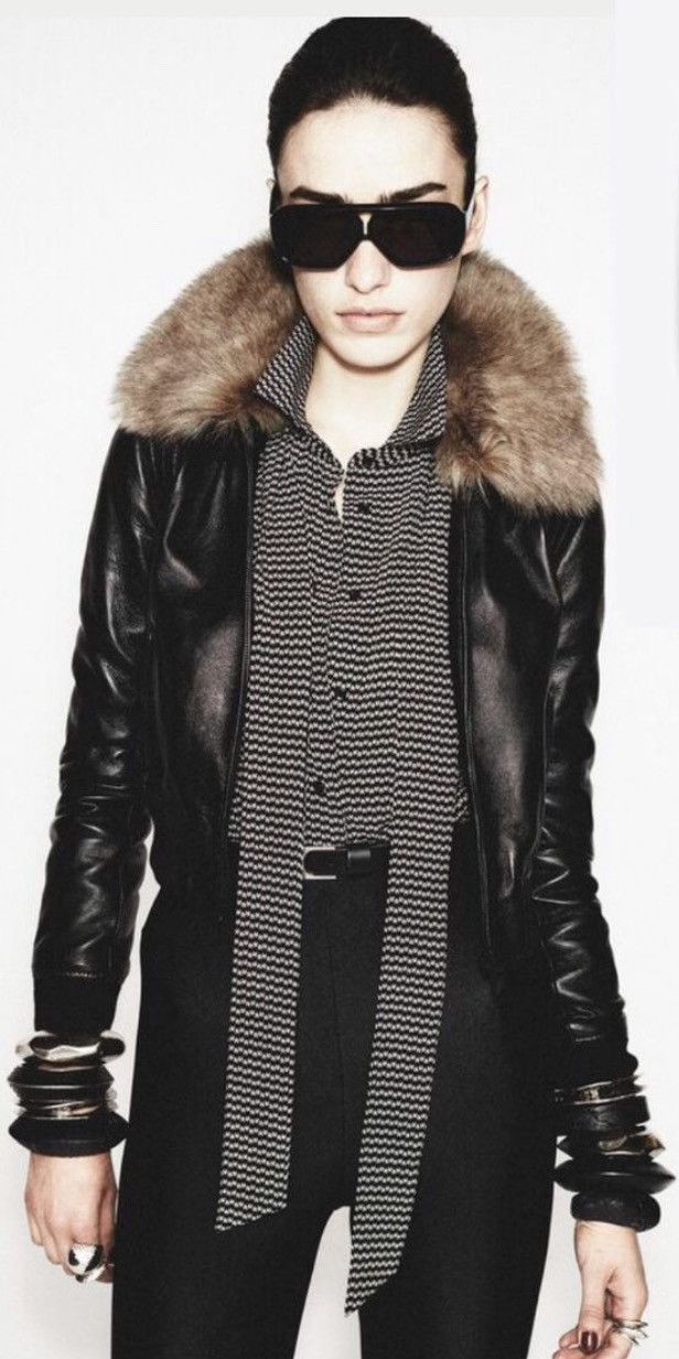 Saint Laurent Paris 🔥$8K VALUE🔥RUNWAY YSL Jacket in Lambskin and Shearling Size S / US 4 / IT 40 - 2 Thumbnail