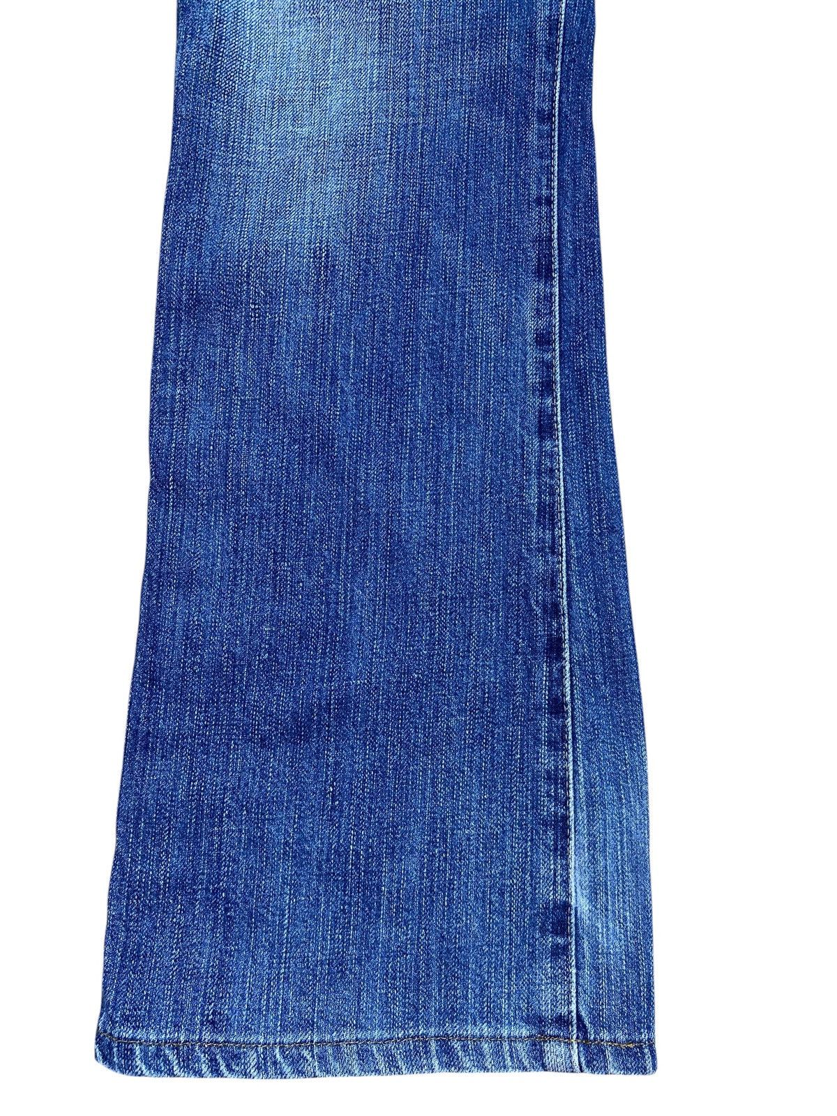 Levi's Levi’s Faded Blue Wash Style Flare Jeans Size US 30 / EU 46 - 5 Thumbnail