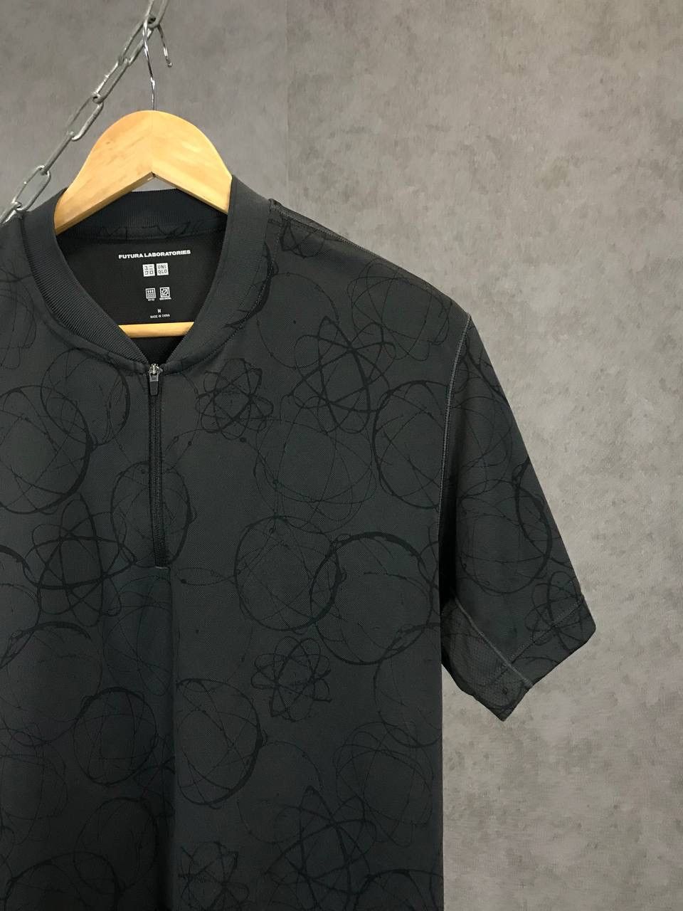 Futura × Uniqlo Futura Laboratories x Uniqlo art designer zip tee Size US M / EU 48-50 / 2 - 2 Thumbnail