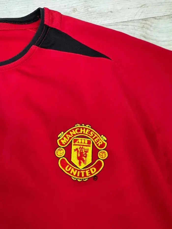 Nike Nike Manchester United 2002 2004 Home Shirt Soccer Jersey Size US L / EU 52-54 / 3 - 3 Thumbnail