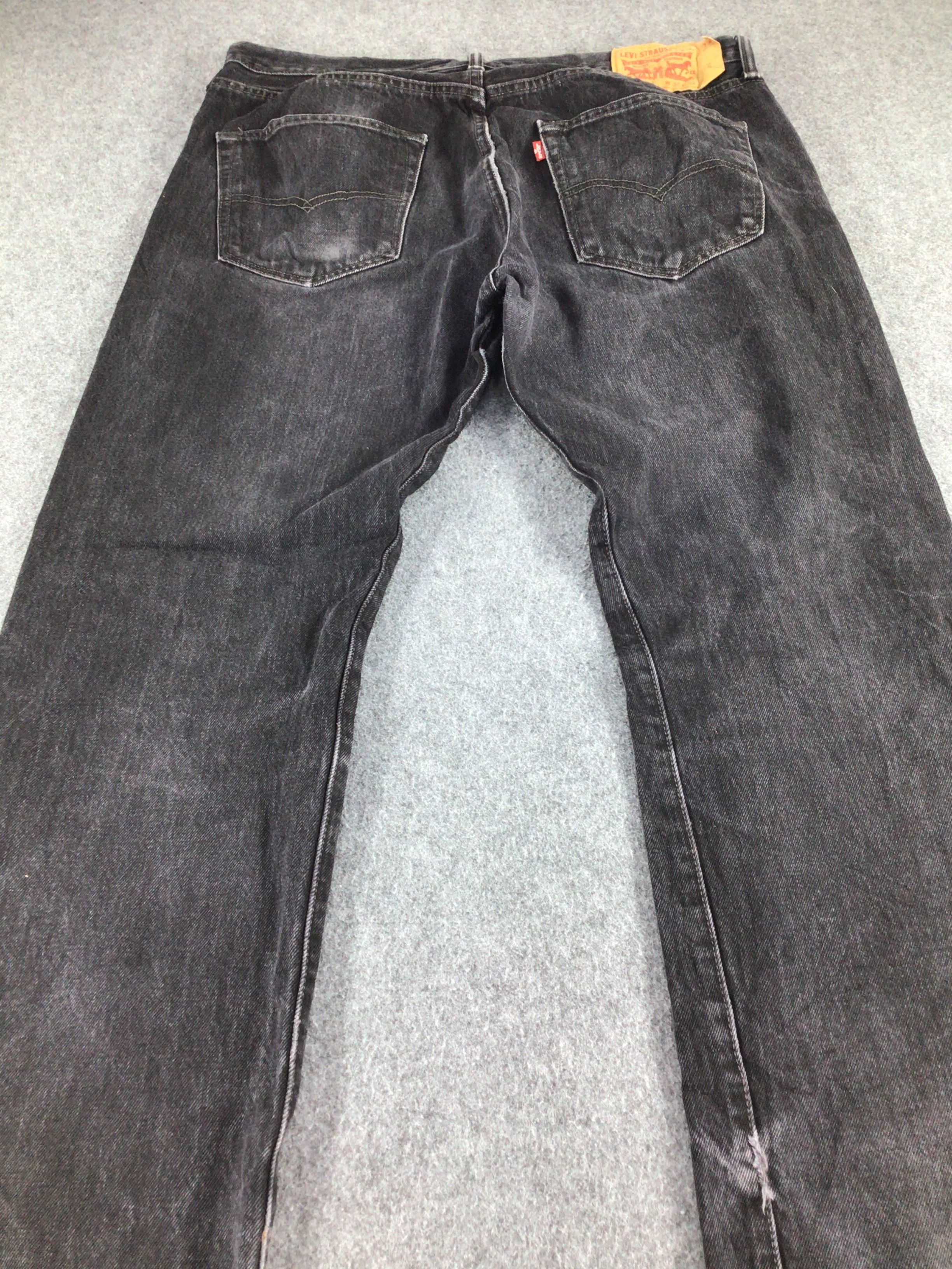 Levi's × Vintage Levis 501 Jeans Faded Black Denim -J347 Size US 36 / EU 52 - 4 Thumbnail