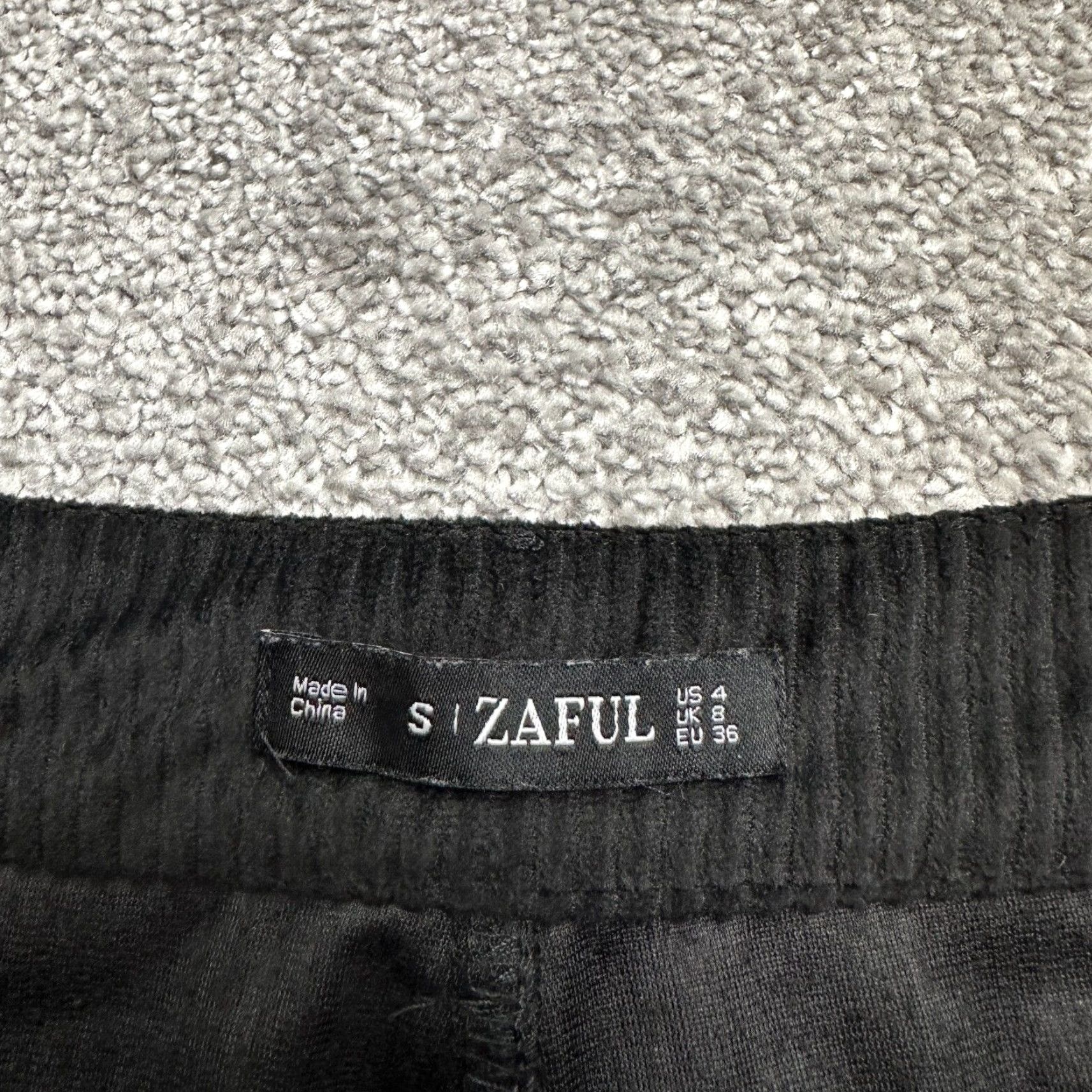 ZAFUL Zaful Corduroy Pants Women Small Black High Rise Casual 27x28.5 Straight Size 28" / US 6 / IT 42 - 6 Thumbnail