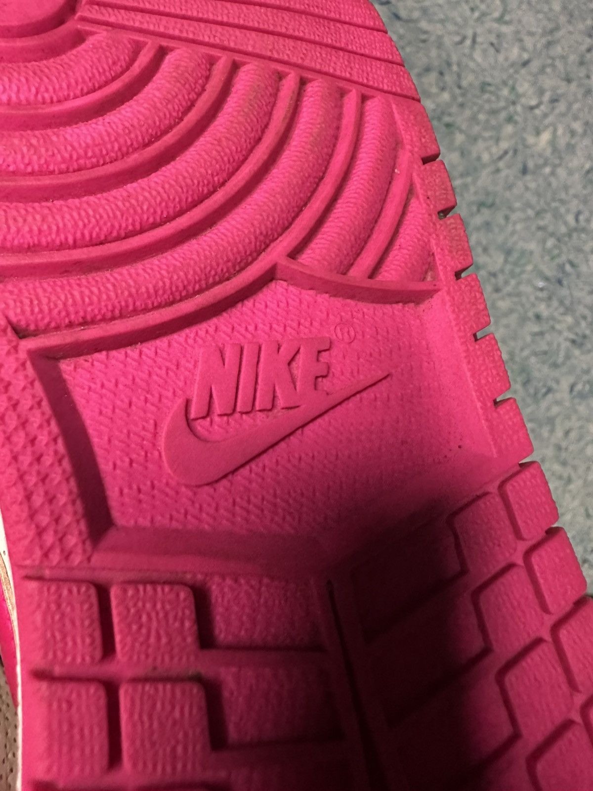 Jordan Brand × Nike × Vintage Nike Air Jordan 1 Low Pink Iridescent White 554723-109 Size US 8 / IT 38 - 8 Thumbnail