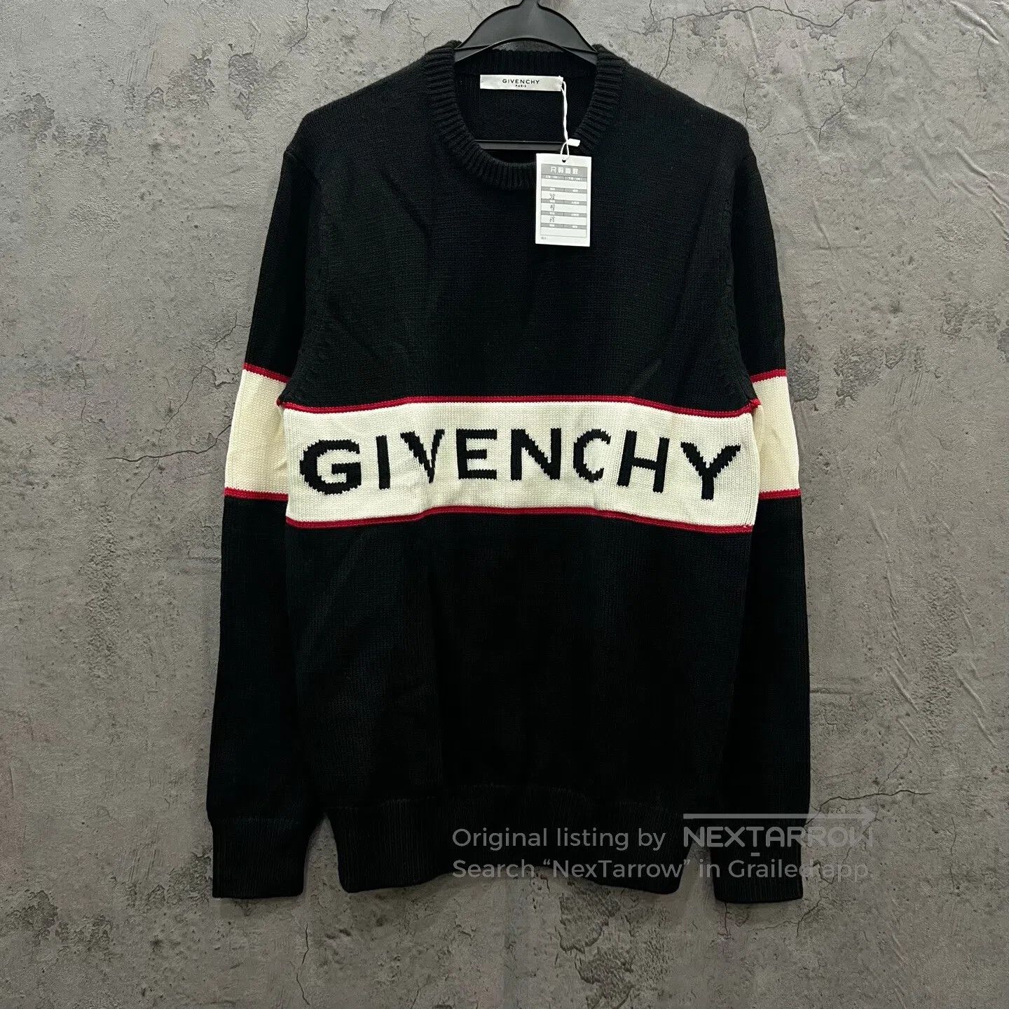 Givenchy Givenchy Slogan LOGO Black and White Knit Sweater| Size US S / EU 44-46 / 1 - 1 Thumbnail