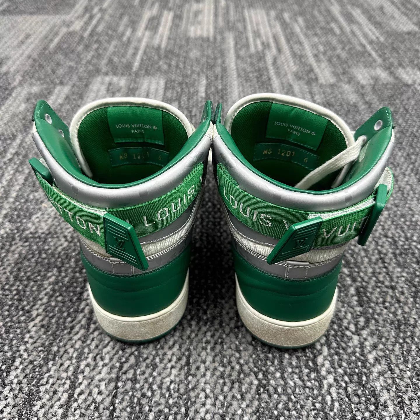 Louis Vuitton LV Monogram Rivoli H-Top Sneaker 40 (99 New) Size US 7 / EU 40 - 3 Thumbnail