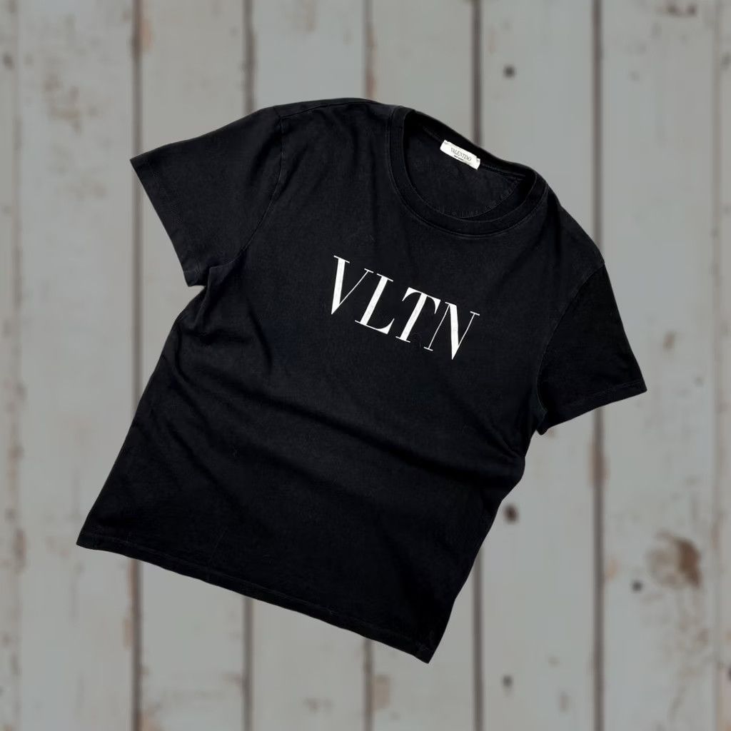 Valentino Valentino Garavani T Shirt Men Size S Black Logo VLTN Size US S / EU 44-46 / 1 - 1 Thumbnail