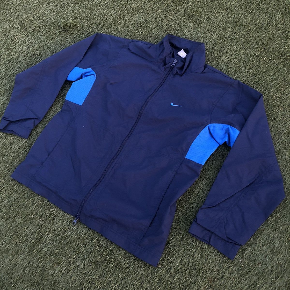 Umbro × Vintage Nike light weight/ wind breaker jacket Size US M / EU 48-50 / 2 - 3 Thumbnail