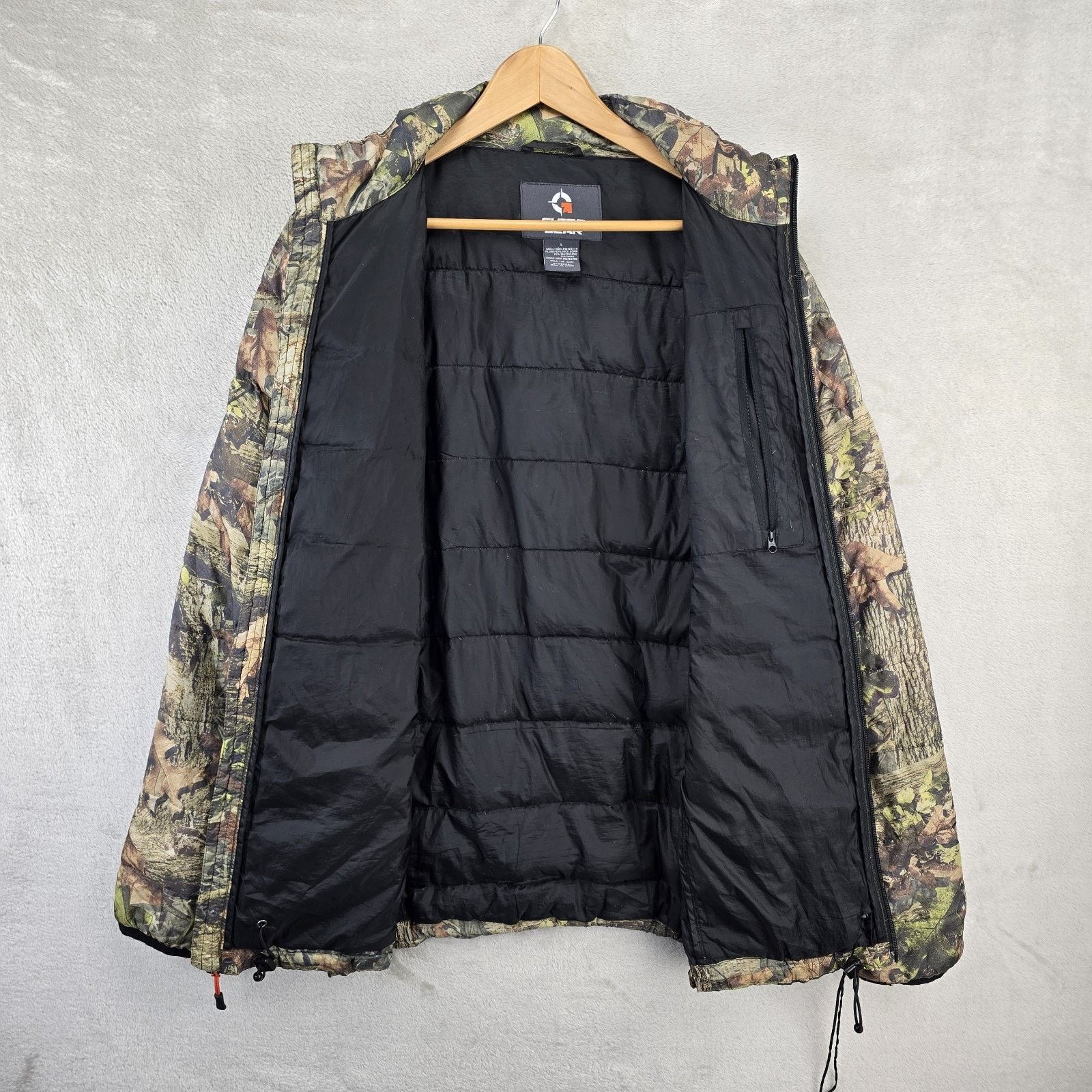Other Guide Gear Duck Down Camouflage Puffer Jacket Large *FLAWS* Size US L / EU 52-54 / 3 - 5 Thumbnail