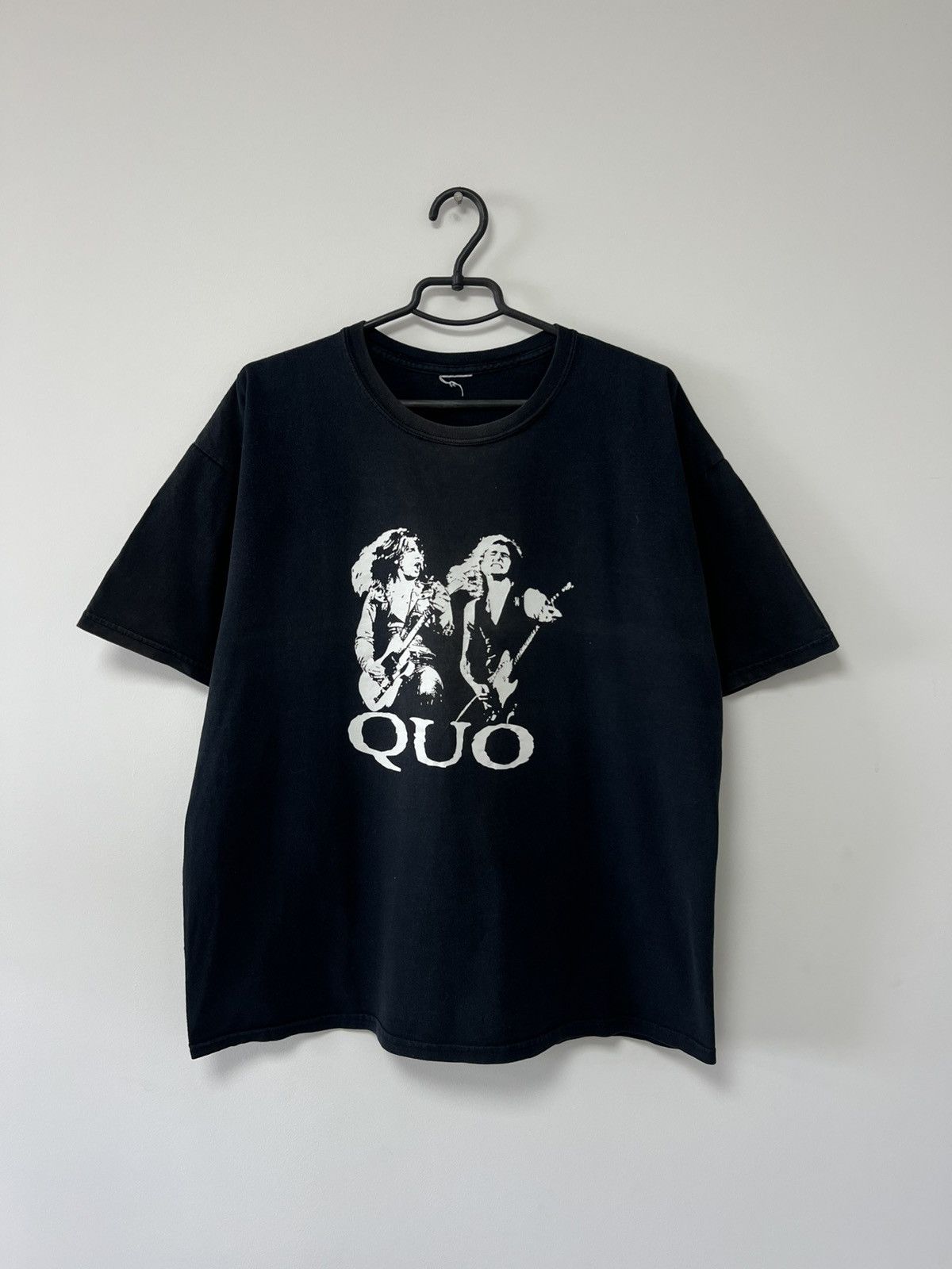 Vintage Vintage 90’s Status Quo Rock Band t shirt Big logo Black XL Size US XL / EU 56 / 4 - 1 Thumbnail