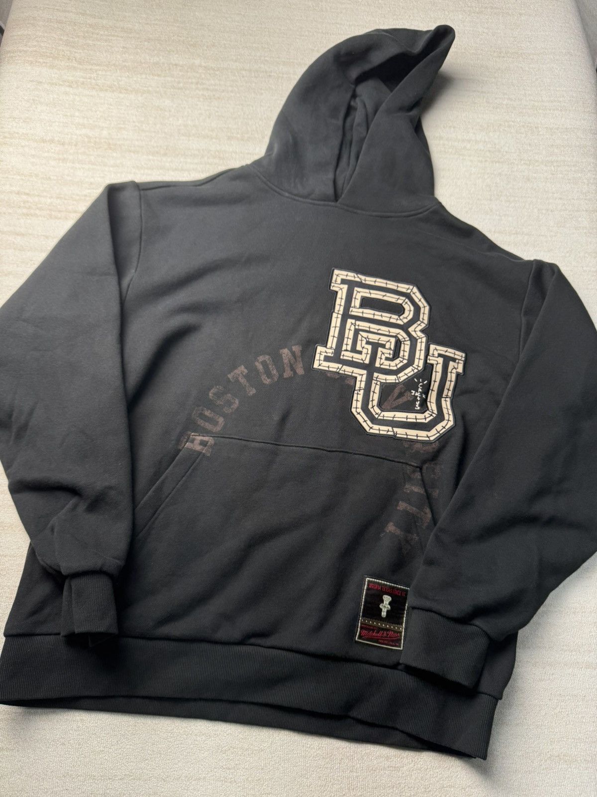 Mitchell & Ness × Travis Scott Boston university hoodie Size US L / EU 52-54 / 3 - 1 Thumbnail