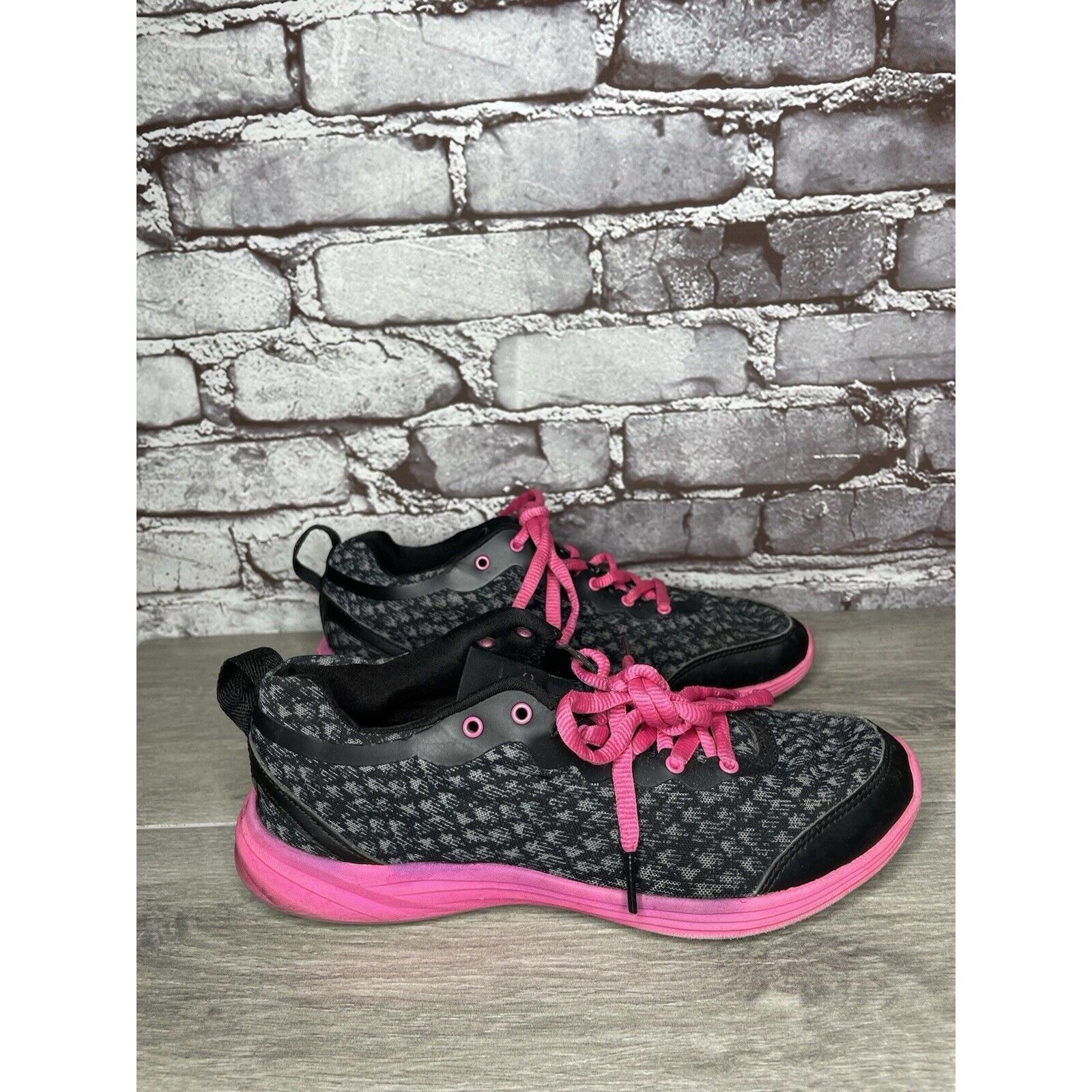 Other Vionic Python Black Pink Lace Up Comfort Athletic Sneakers W Size US 7.5 / IT 37.5 - 18 Thumbnail
