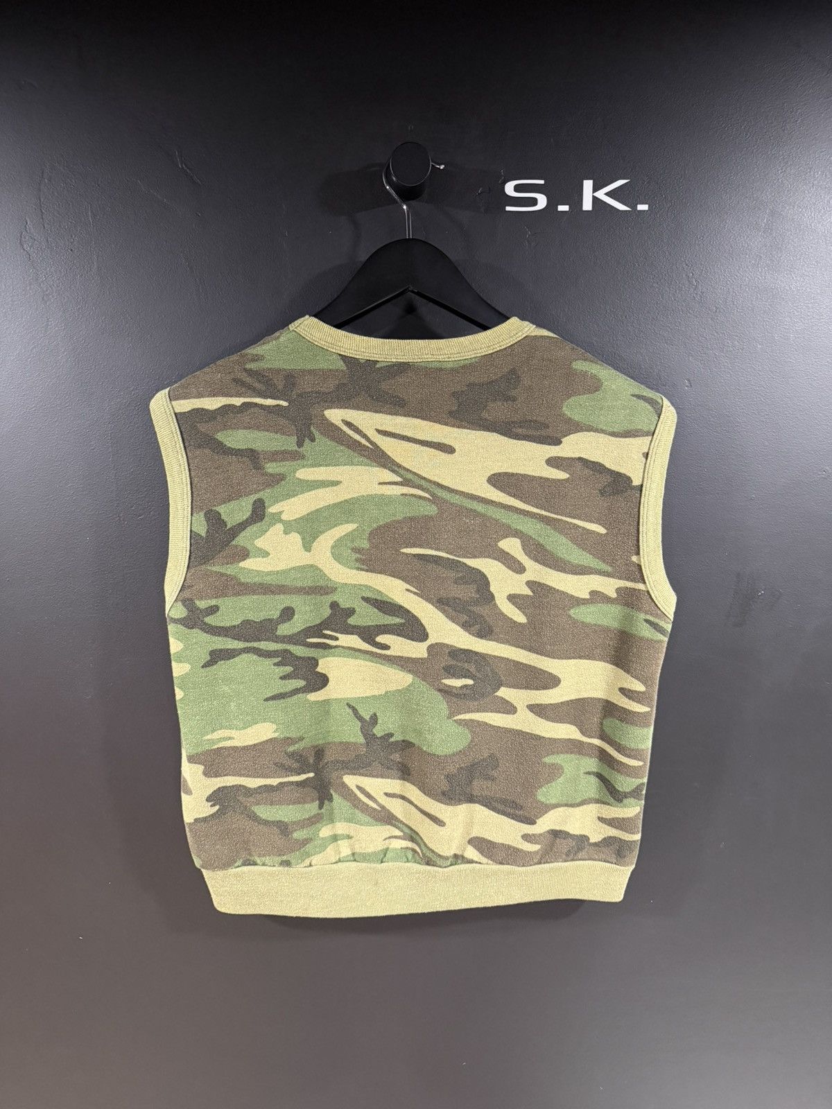 Vintage 1990s Vintage Camo Grunge Cropped Tank Top M Size US M / EU 48-50 / 2 - 3 Thumbnail