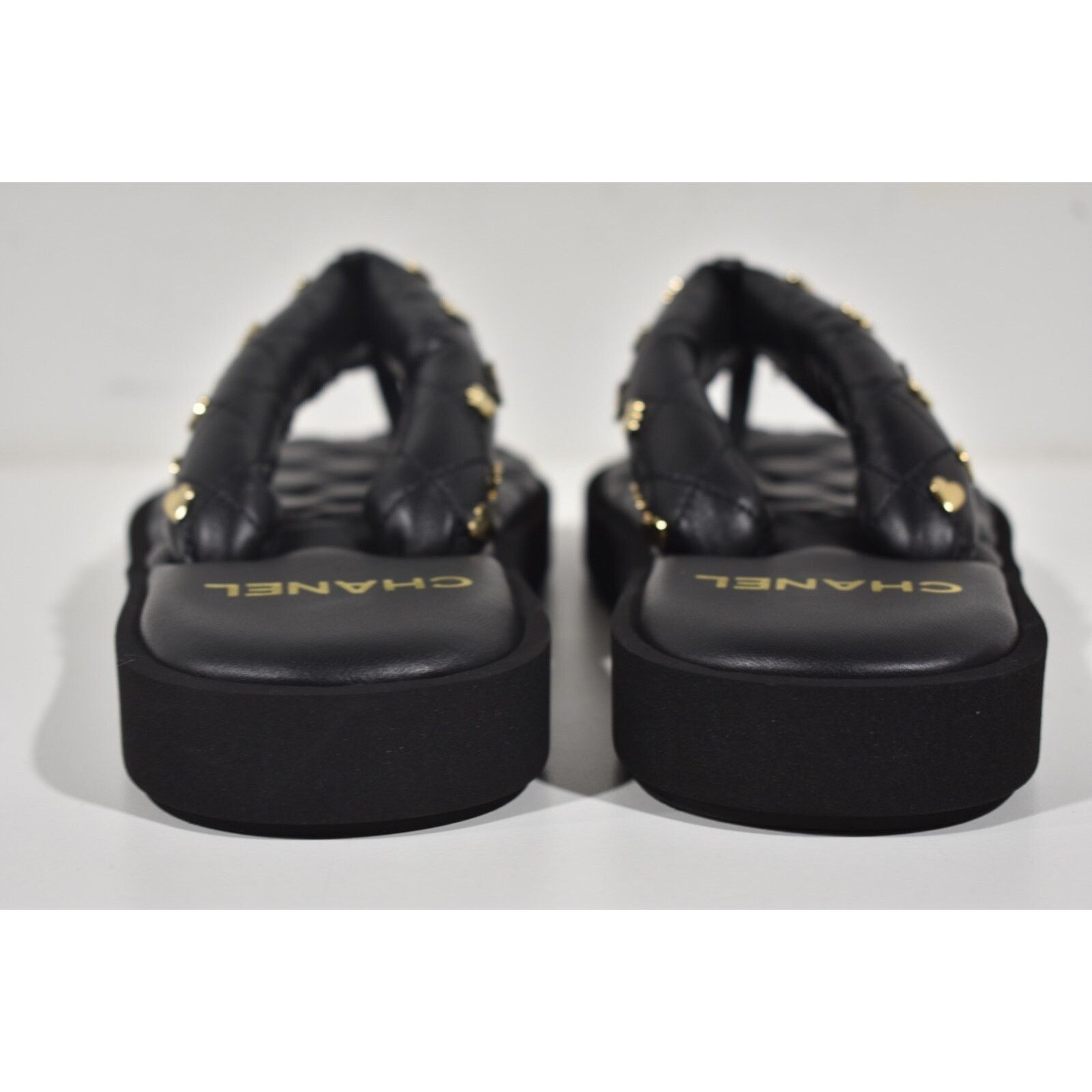 Chanel Chanel 23P Black Quilted Charms Padded Pool Thong Logo Size US 5.5 / IT 35.5 - 12 Thumbnail