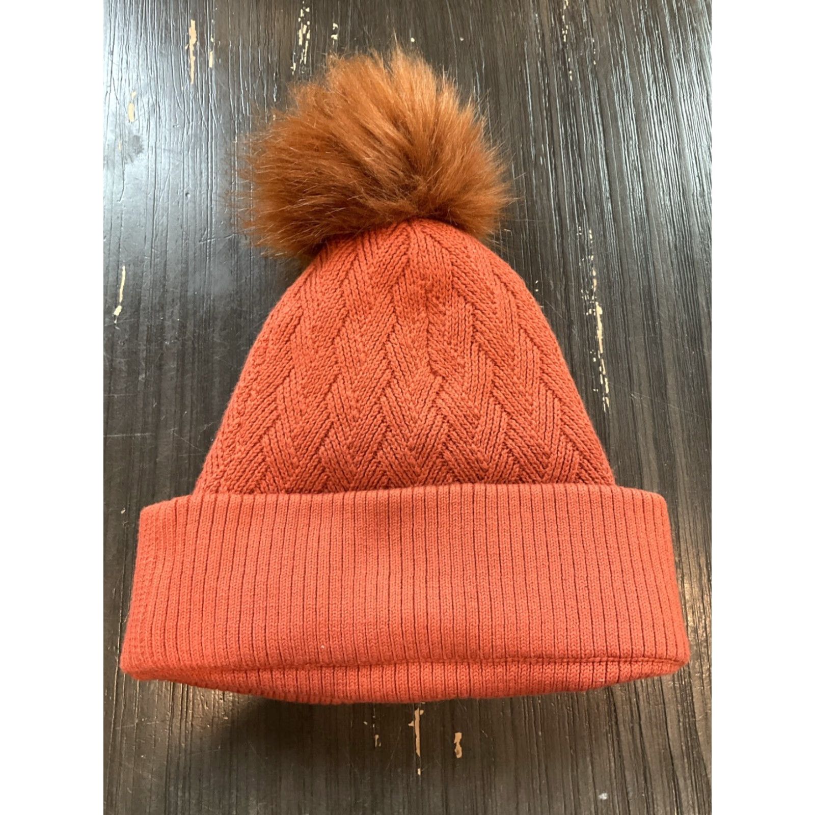 Lululemon Lululemon Women's Chevron Knit Pom Beanie Cassis Wool Blend Orange Size ONE SIZE - 4 Thumbnail