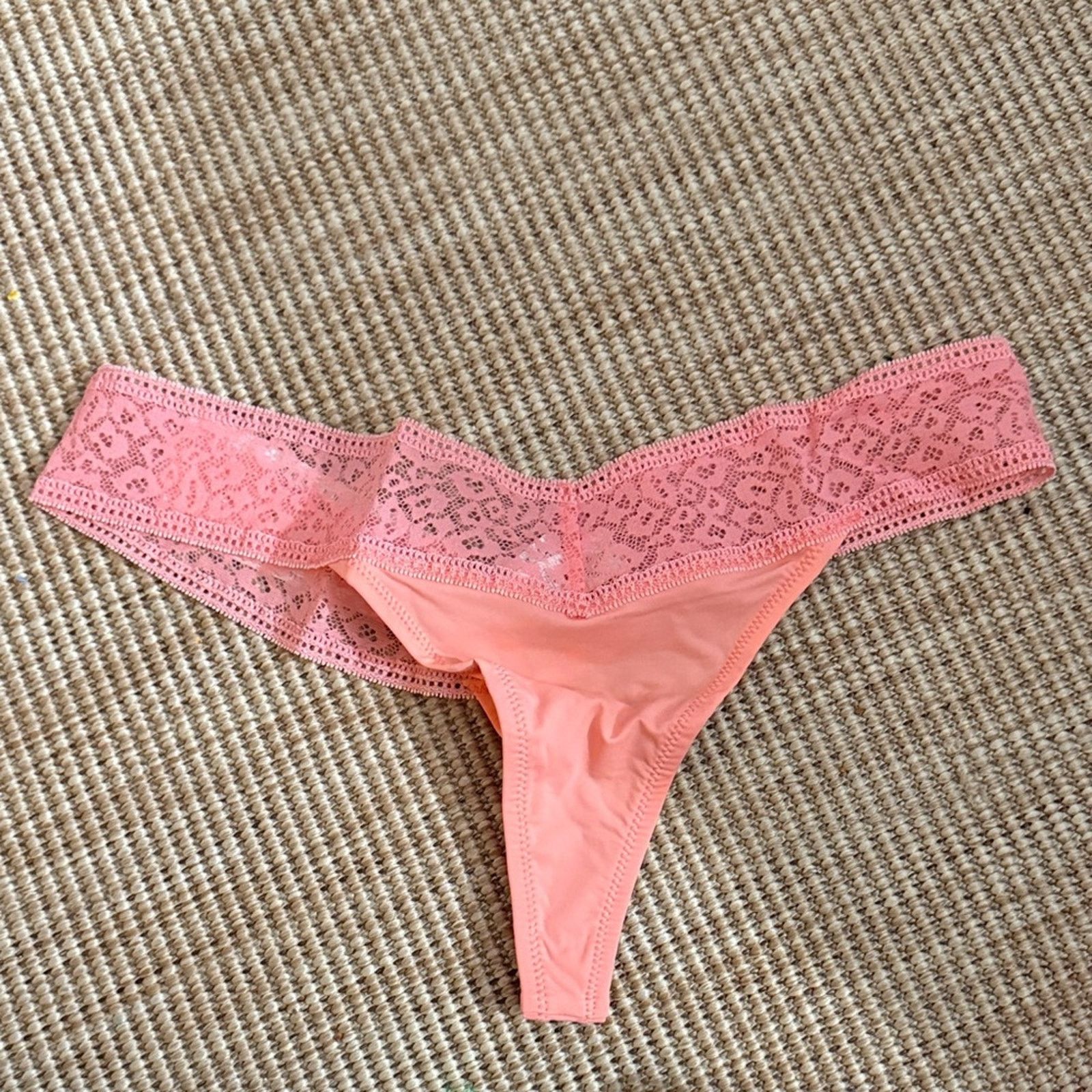 La Perla NWT La Perla Coral Lace Trim Panty Women's Size M Size ONE SIZE - 1 Thumbnail