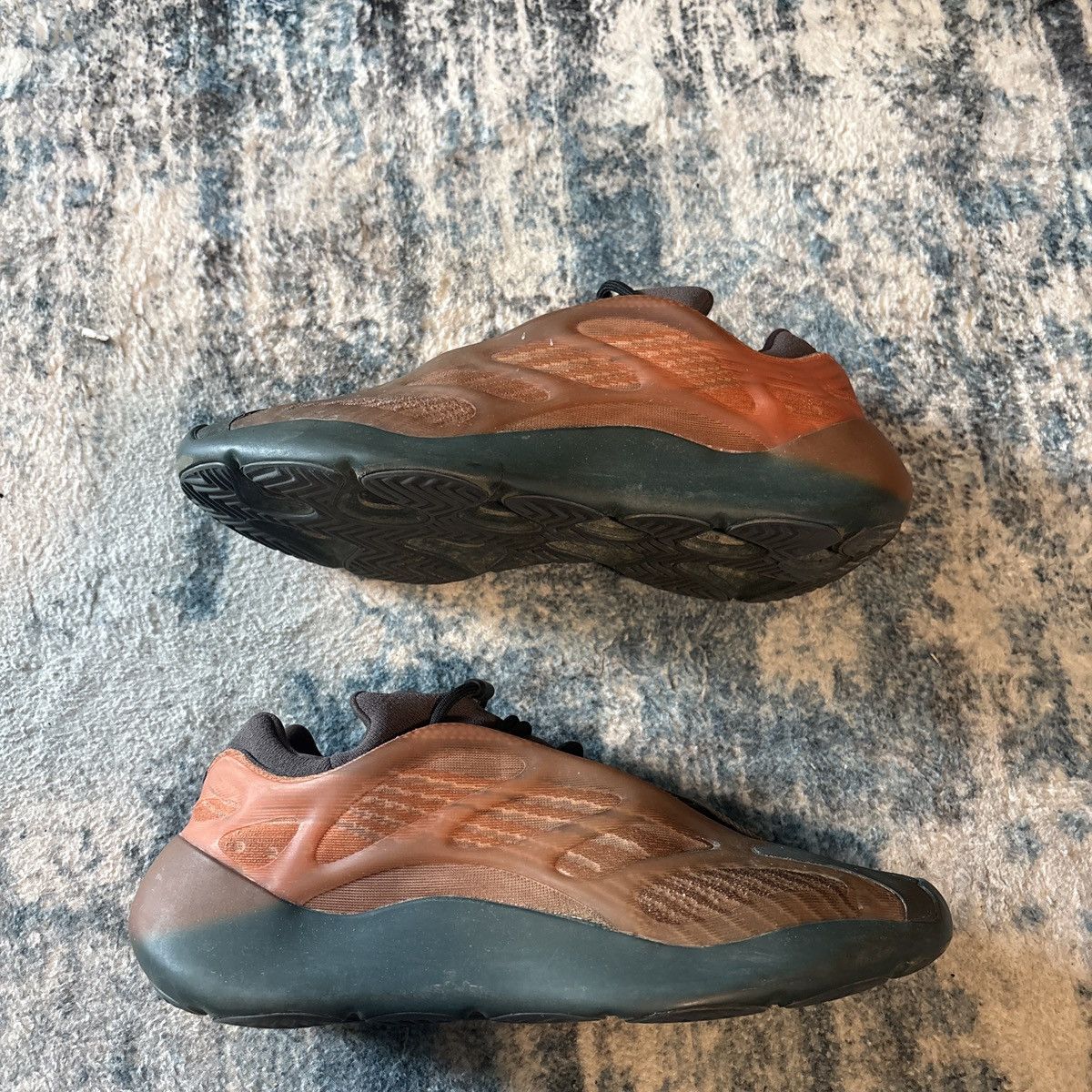 Yeezy Yeezy Copper 700 Size US 13 / EU 46 - 1 Thumbnail
