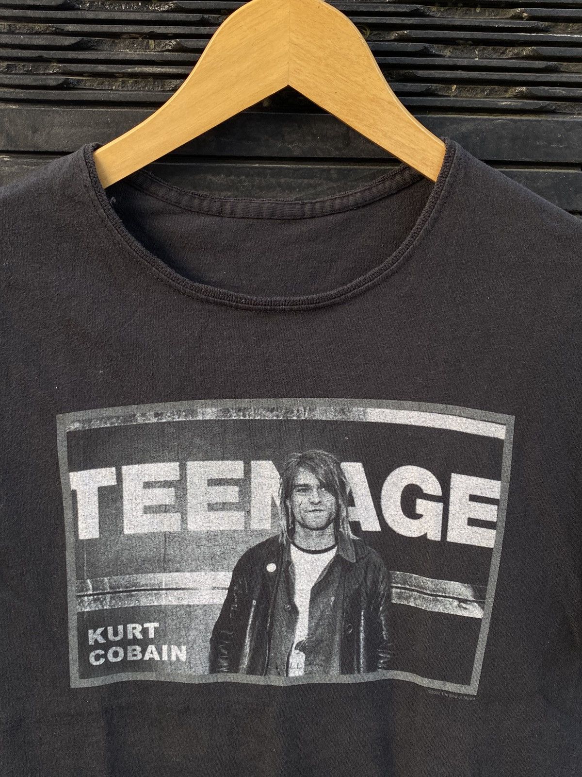 Nirvana Vintage Kurt Cobain 2002 t-shirt Size US S / EU 44-46 / 1 - 1 Thumbnail