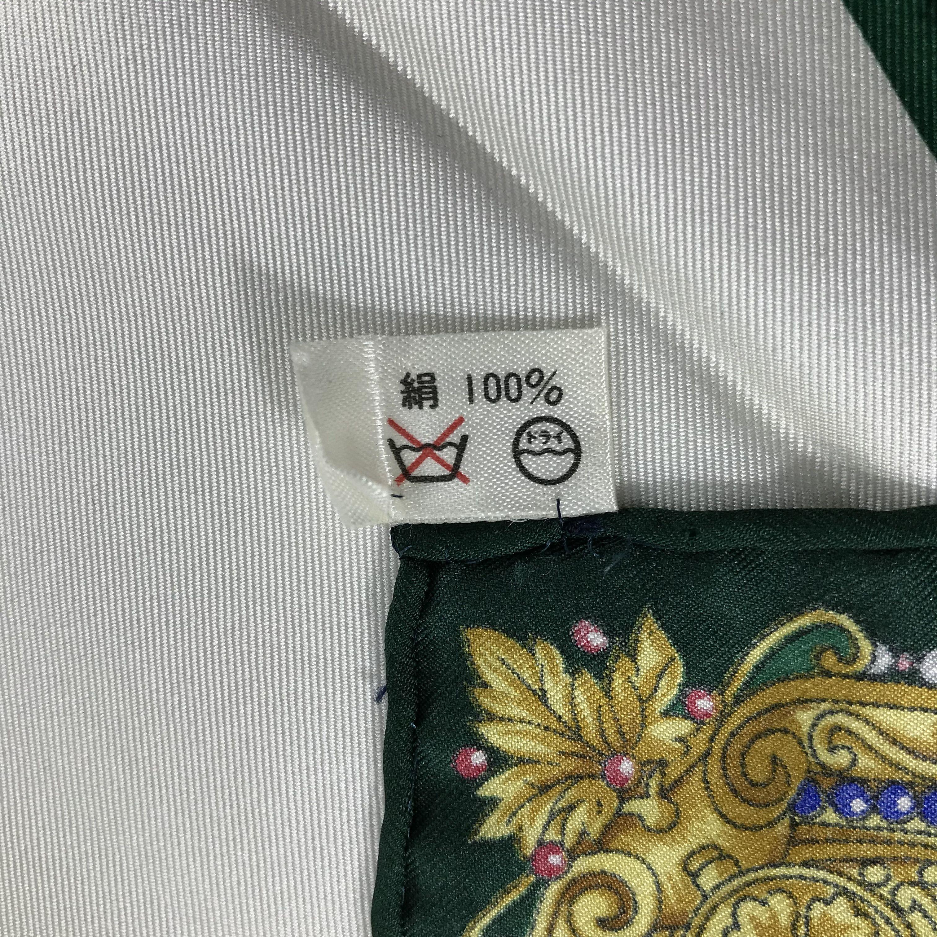 Vintage Vintage Moschino Silk Scarf Size ONE SIZE - 5 Thumbnail