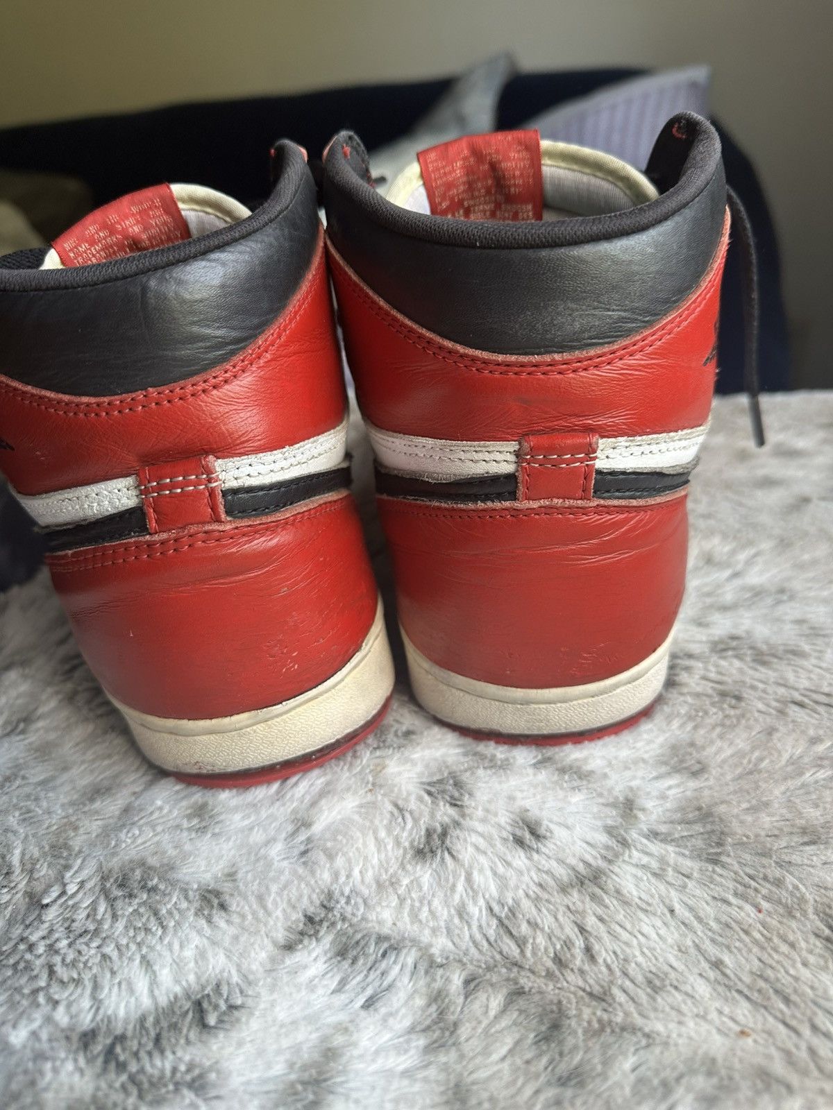 Jordan Brand 1994 Nike Air Jordan “chicago’s”. 100% wearable Size US 9.5 / EU 42-43 - 3 Thumbnail