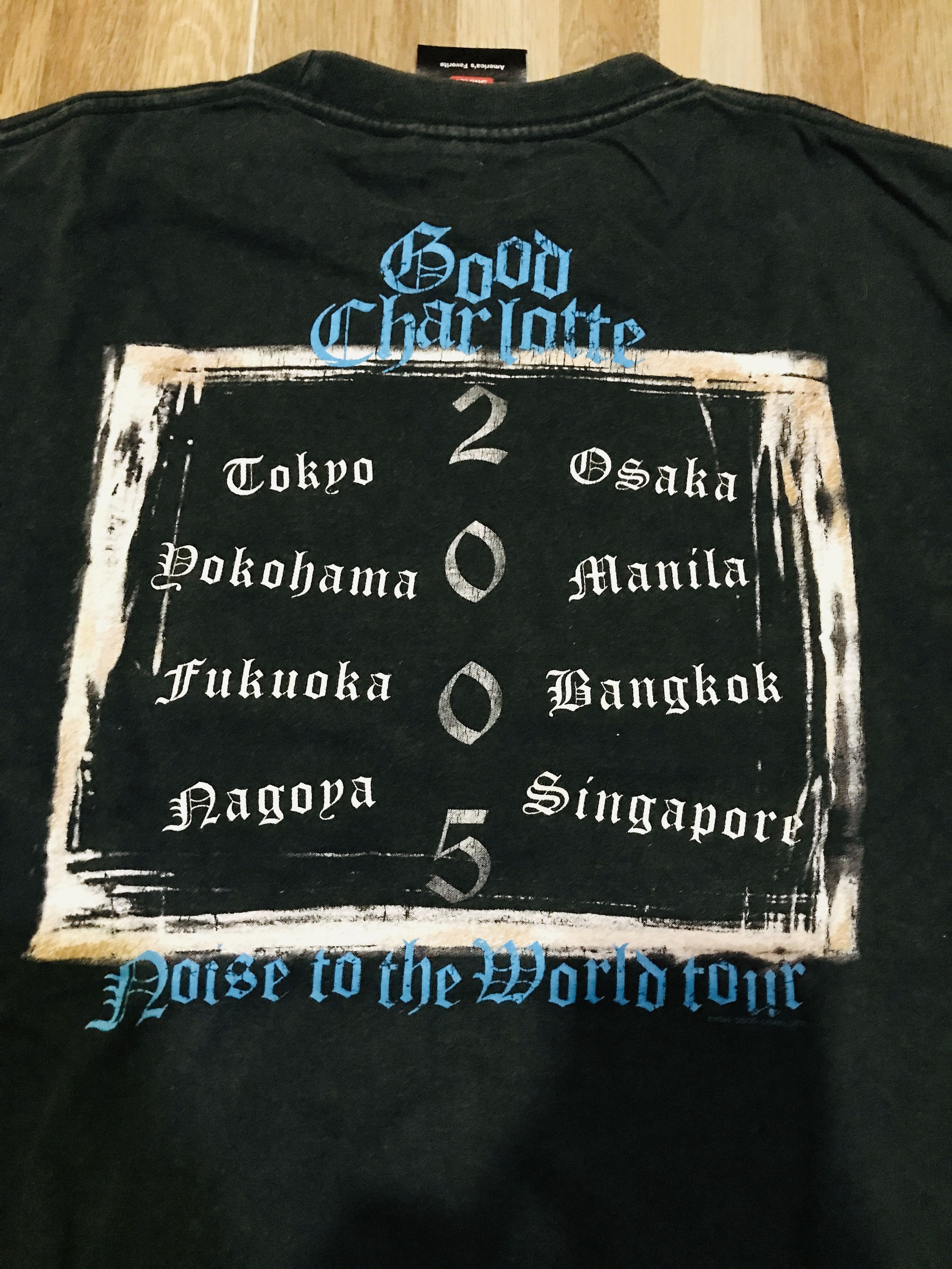 Band Tees Vintage Y2K Good Charlotte Noise World Tour 2005 T Shirt Size US S / EU 44-46 / 1 - 3 Thumbnail