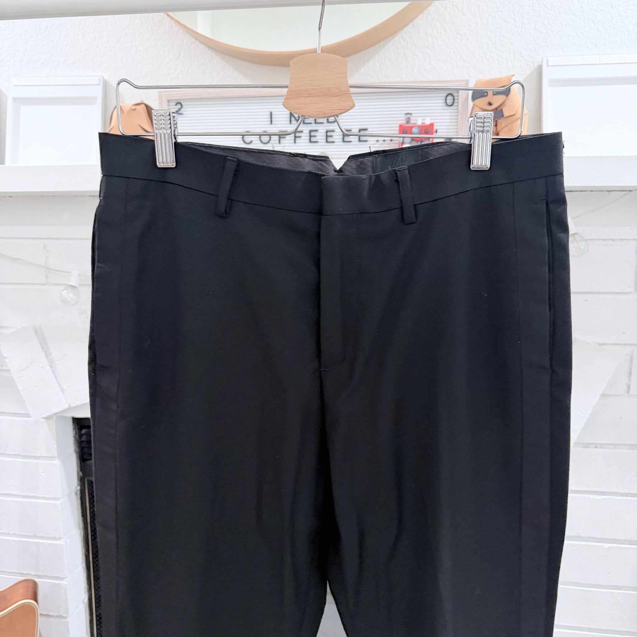 H&M H&M Slim Fit Black Tuxedos Suit Set - 40R / 33R Size 40R - 8 Thumbnail