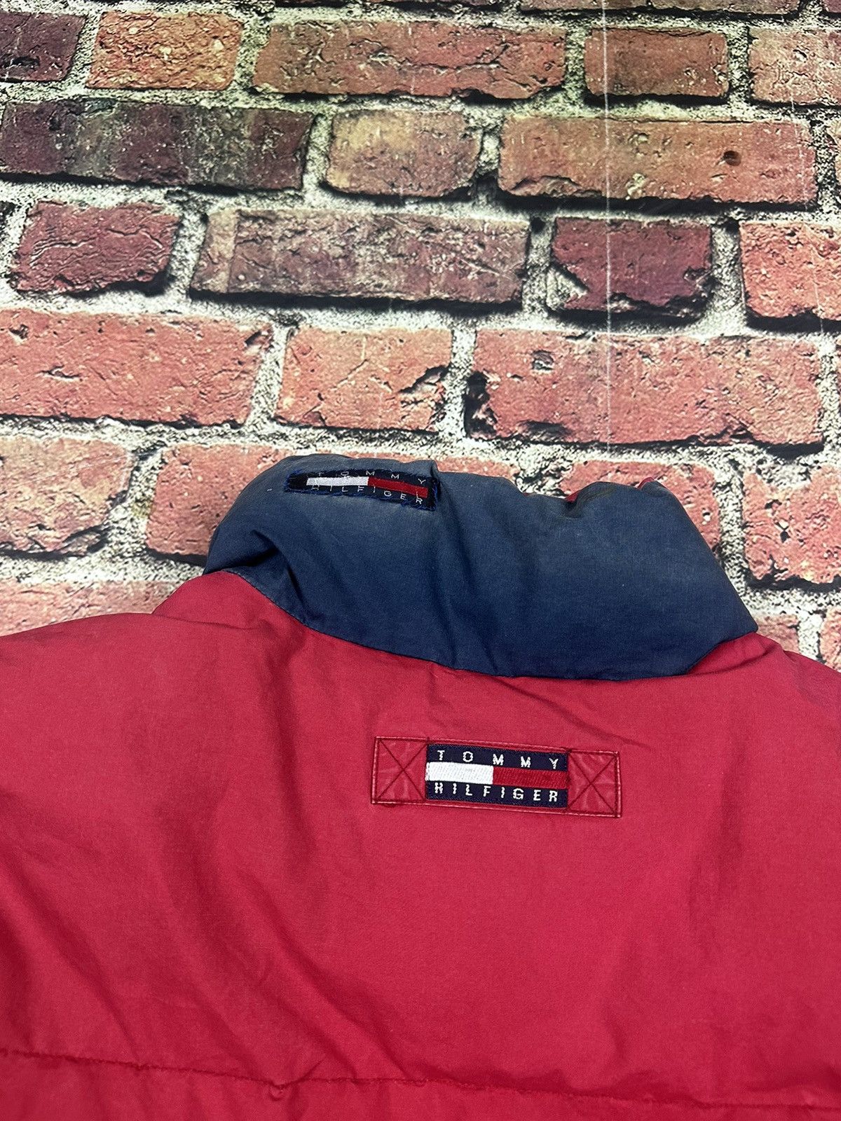 Tommy Hilfiger Vintage Tommy Hilfiger Puffer Down Reversible Jacket Ski Size US XL / EU 56 / 4 - 11 Thumbnail