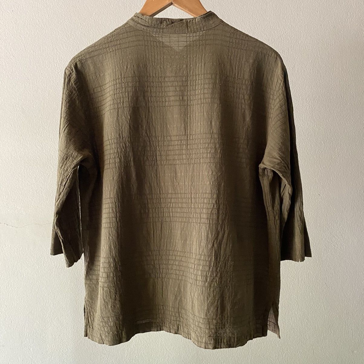 Issey Miyake Plantation Olive Textured Button-Down Tunic Size M / US 6-8 / IT 42-44 - 2 Thumbnail