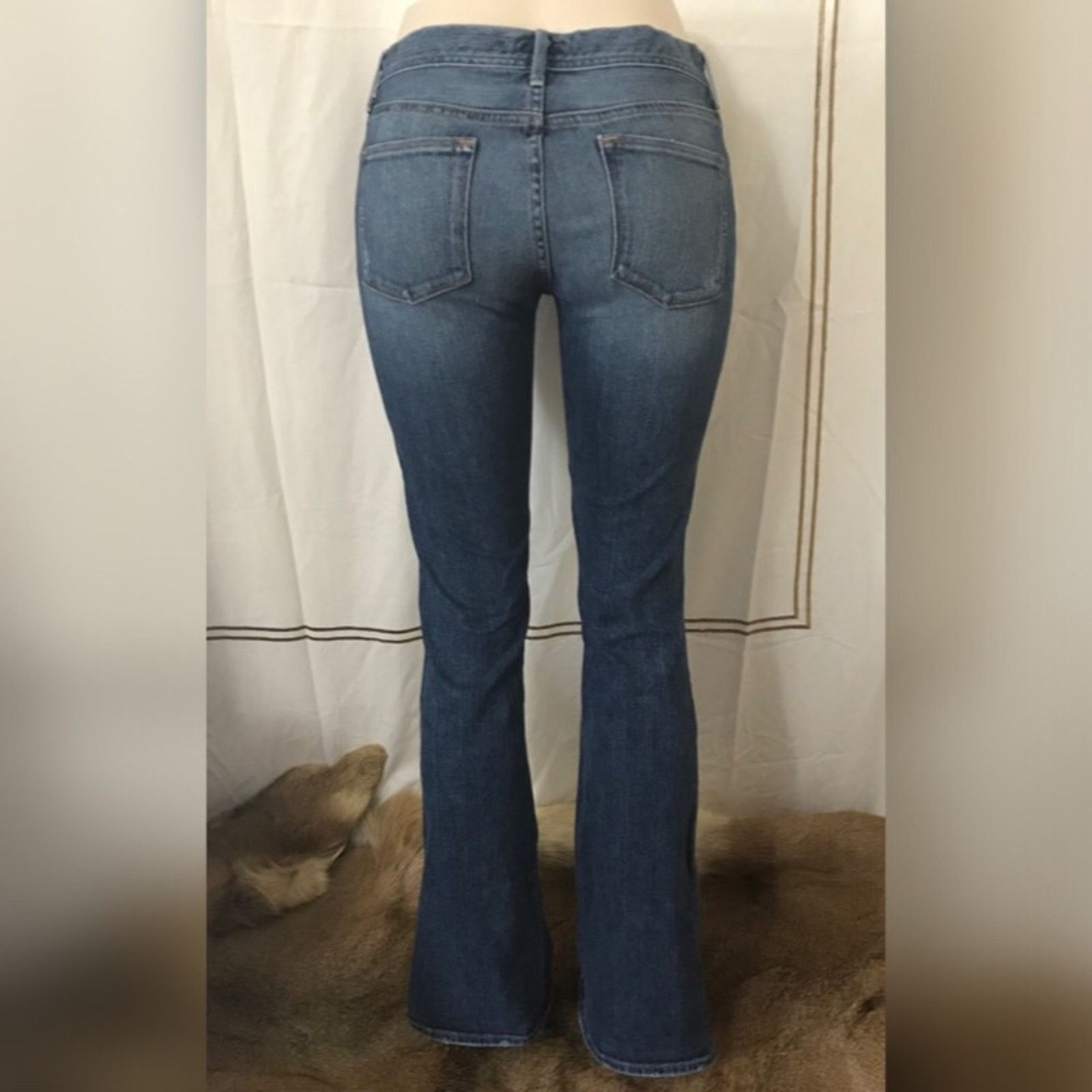 Bebe Bebe Blue 98% Cotton Distressed Blue Jeans Size 28 Size 28" / US 6 / IT 42 - 4 Thumbnail