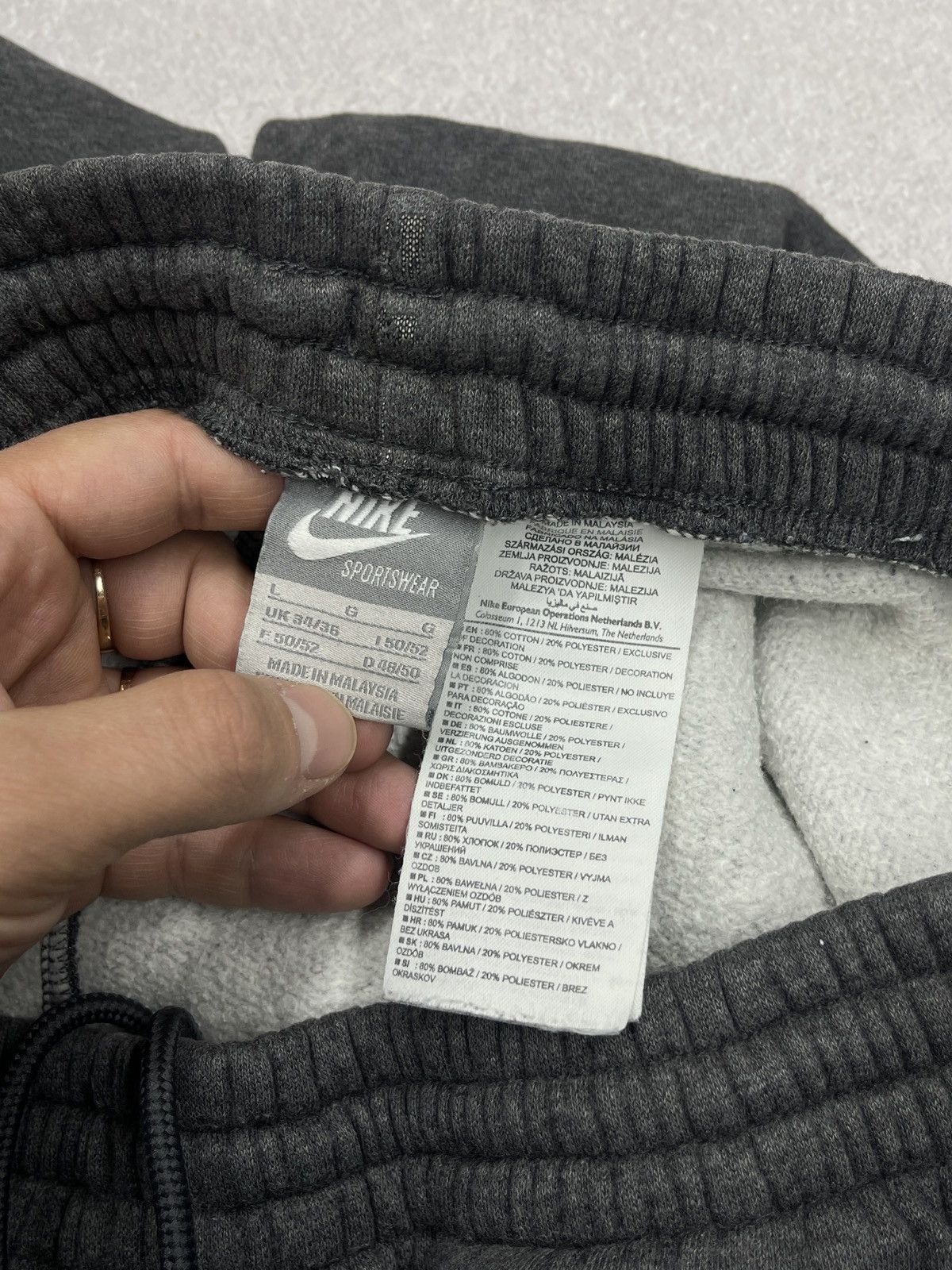 Nike Vintage Nike Kolovrat Basic Sweatpants Grey Drill Y2K ACG Size US 34 / EU 50 - 8 Thumbnail