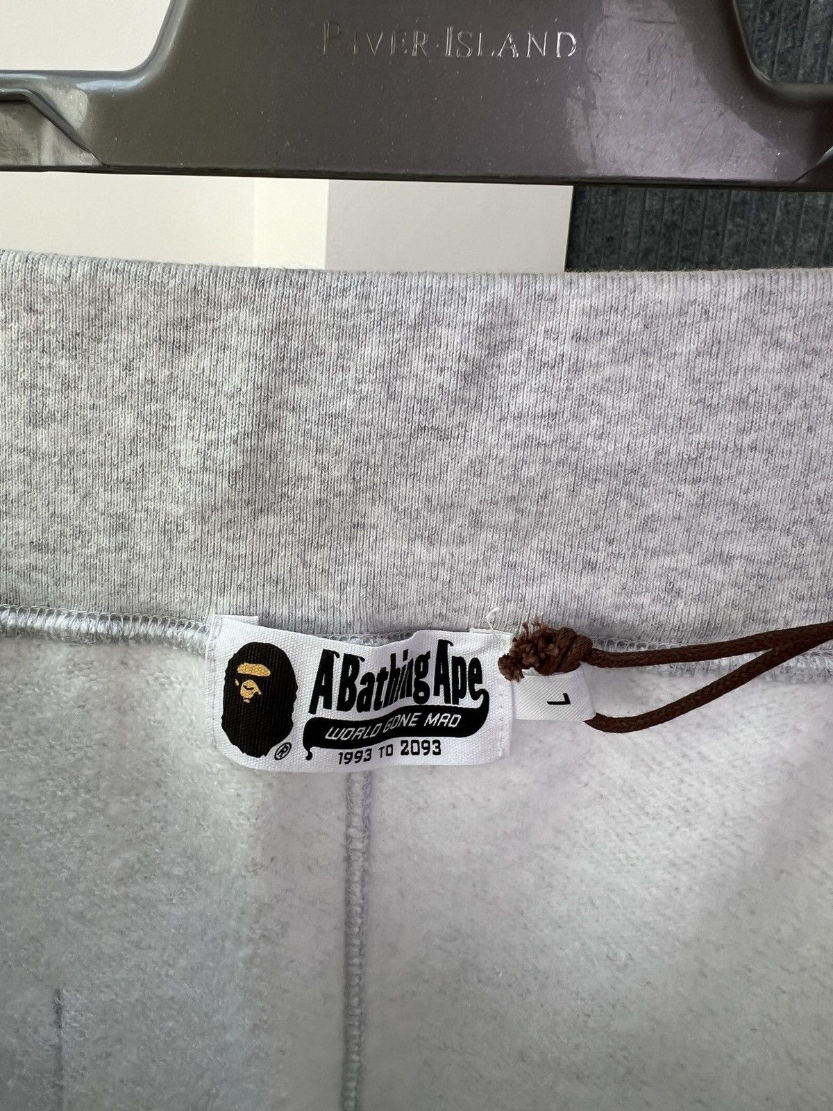Bape A BATHING APE Men's COLLEGE WIDE FIT SWEAT PANTS Size US 34 / EU 50 - 9 Thumbnail