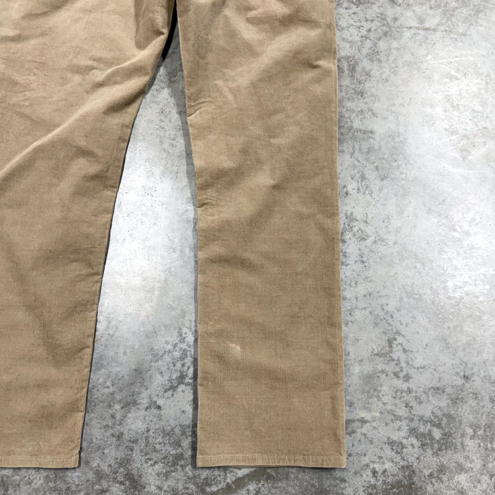 Vineyard Vines Vineyard Vines Pants Mens 34x30 Beige Corduroy 5-Pocket Stretch Straight Leg Khakis Tailored Flat Front 5-Pocket Design Mens Beige Corduroy Pants Size US 34 / EU 50 - 5 Thumbnail
