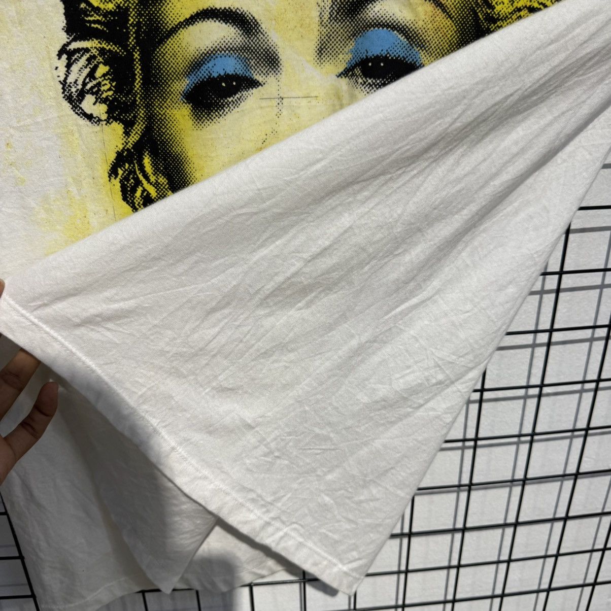 Alstyle Madonna Celebration Tshirt 2019 Size US L / EU 52-54 / 3 - 9 Thumbnail