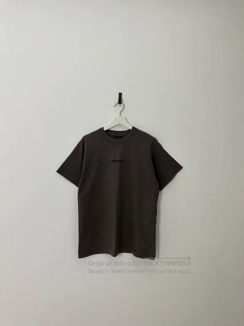 Balenciaga Balenciaga Short Sleeve with Embroidered Logo on Front and Size US S / EU 44-46 / 1 - 1 Thumbnail