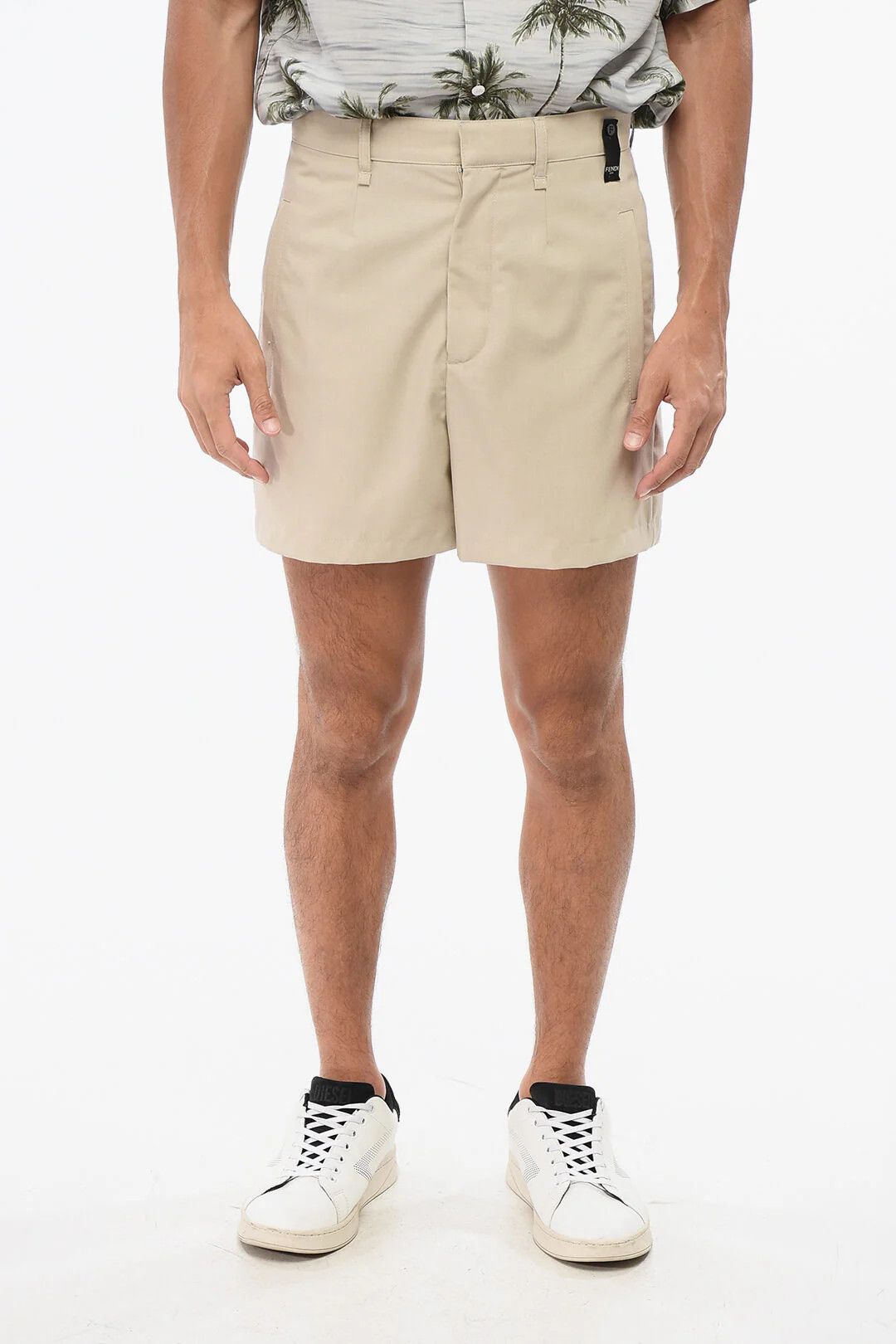 Fendi og1mm0426 Virgin Wool Short in Beige Size US 30 / EU 46 - 1 Thumbnail