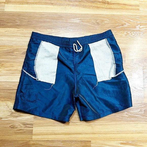 Other Vintage Surf Style Iridescent Nylon Pullover Jacket Shorts Size US L / EU 52-54 / 3 - 7 Thumbnail