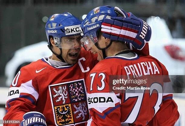 All Sport CZECH REPUBLIC HOCKEY JERSEY 2011 CZECHIA HOCKEY SHIRT IIHF Size US M / EU 48-50 / 2 - 10 Thumbnail