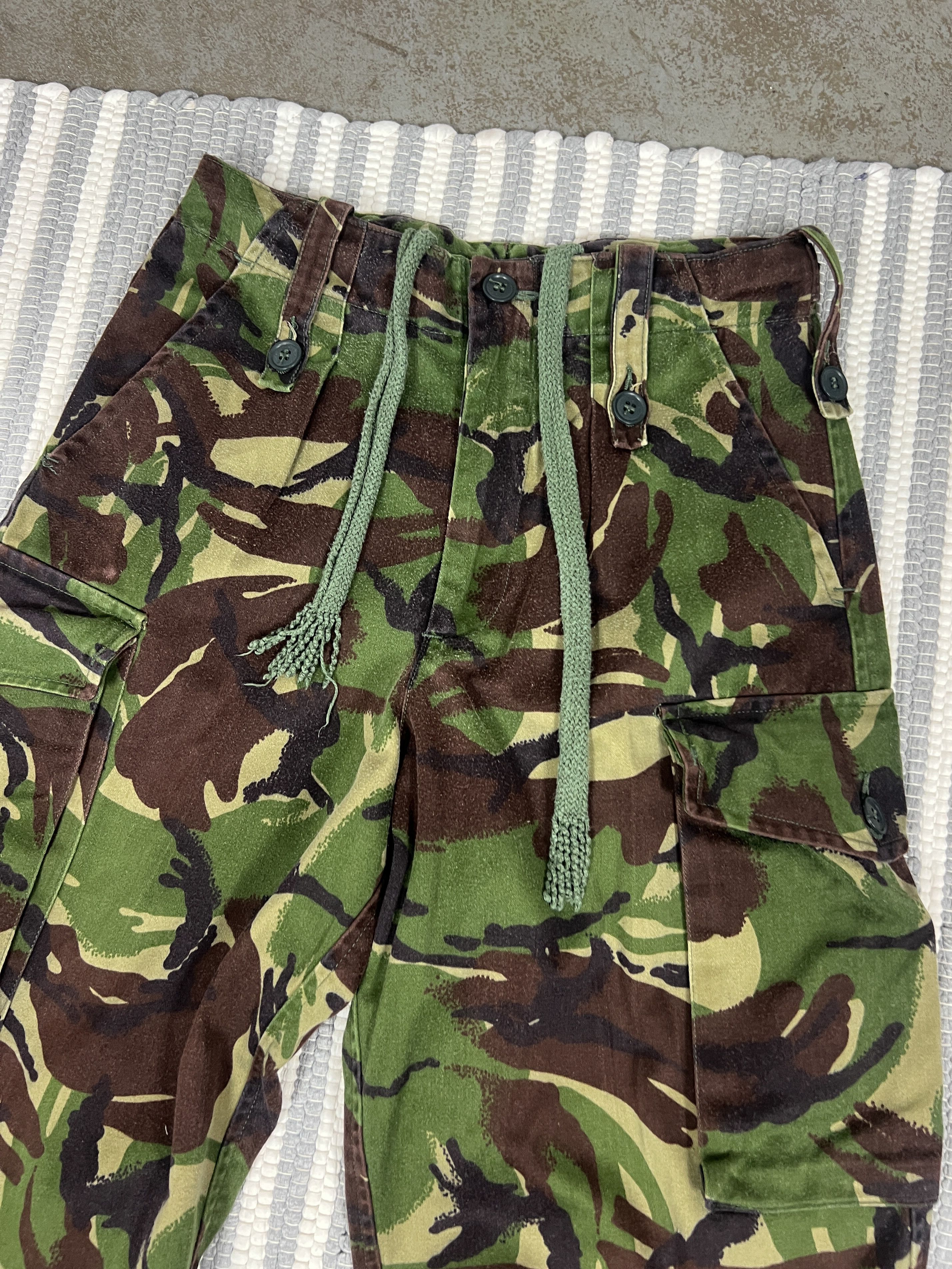 Vintage Vintage Military Cargo Army Combat Pants Size US 26 / EU 42 - 3 Thumbnail
