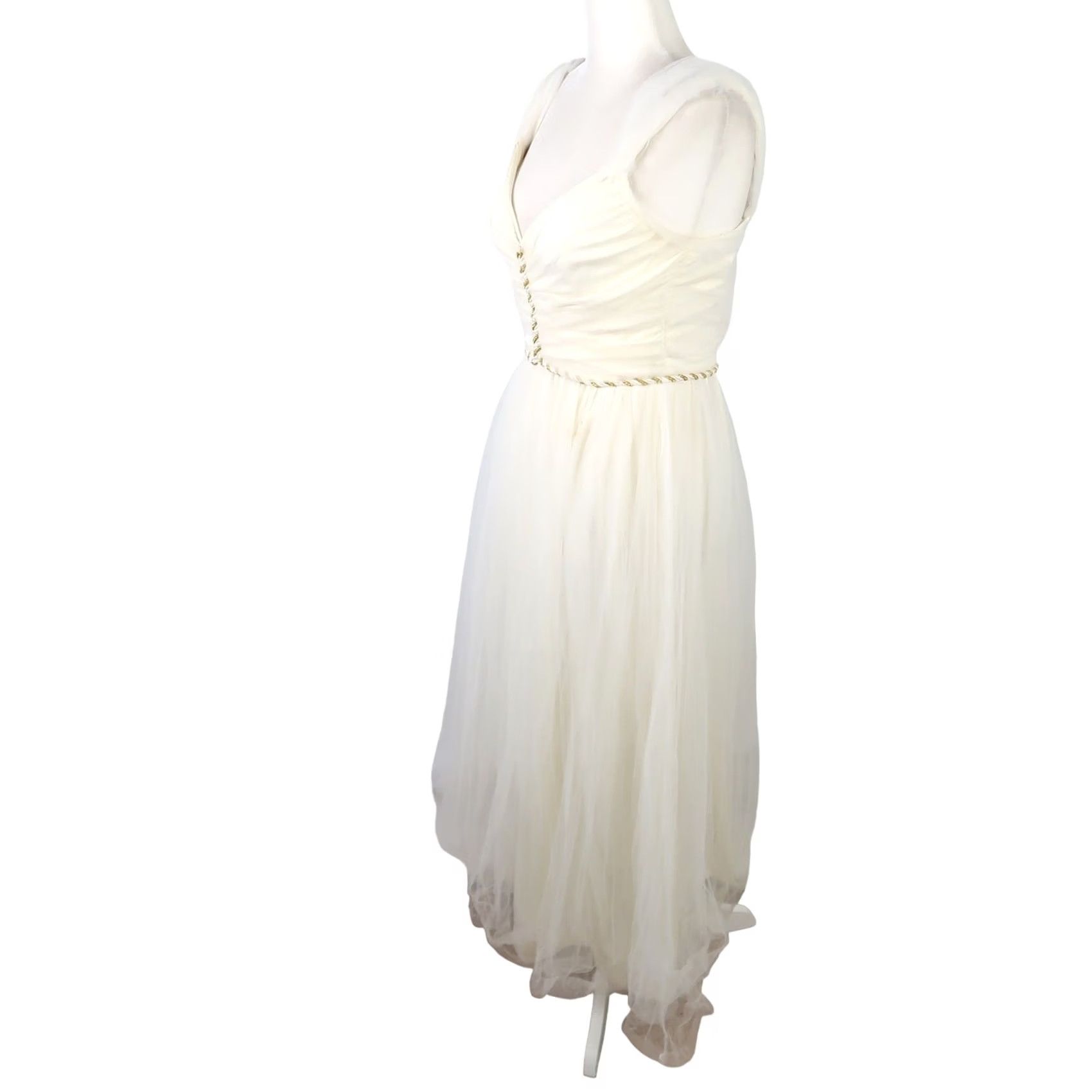 Vintage VINTAGE 70s cream ruched satin and tulle midi party dress XS dress Women XXS Midi Cream 70s party dress Women Size XS / US 0-2 / IT 36-38 - 3 Thumbnail