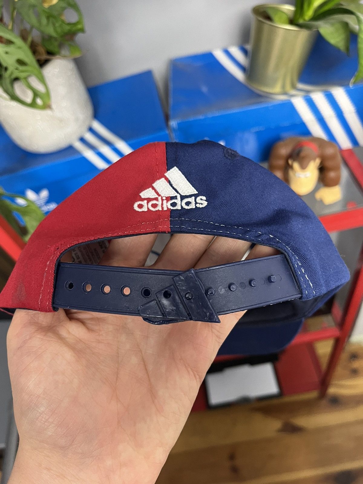 Adidas × Vintage Vintage y2k Adidas FC Bayern Munchen embroidered logo hat Size ONE SIZE - 7 Thumbnail