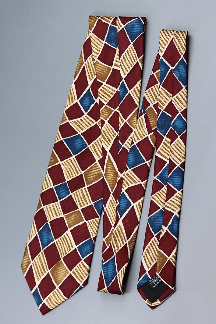 Hugo Boss Vintage Hugo Boss Silk Tie – Bold Geometric Pattern Size ONE SIZE - 6 Thumbnail