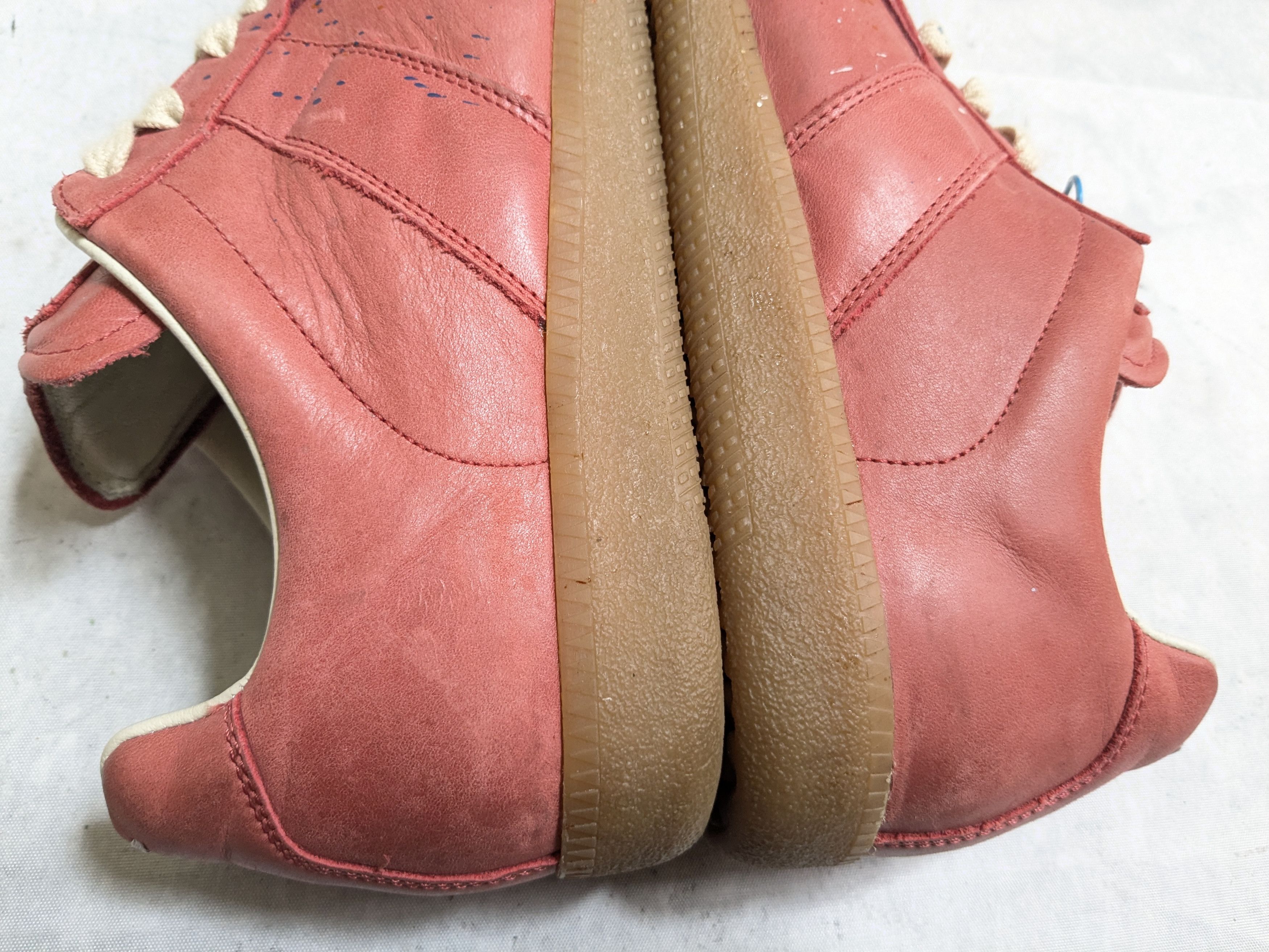 Maison Margiela Maison Margiela Replica GAT Red Paint Splatter 9 42 Gum Low Size US 9 / EU 42 - 10 Thumbnail