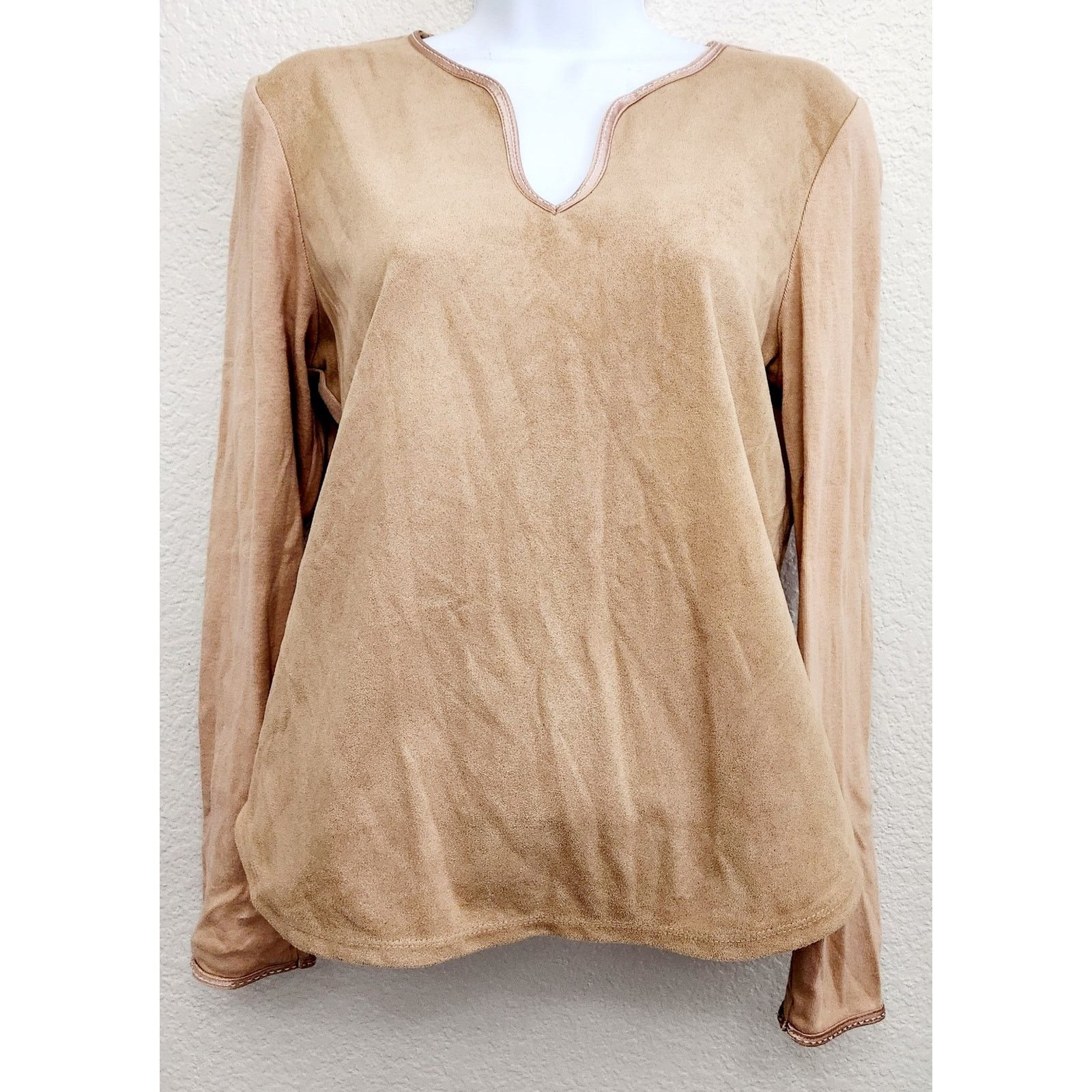Other Emma James Tan Beige "Suede" Front Panel Top Large Petite Size L / US 10 / IT 46 - 1 Thumbnail