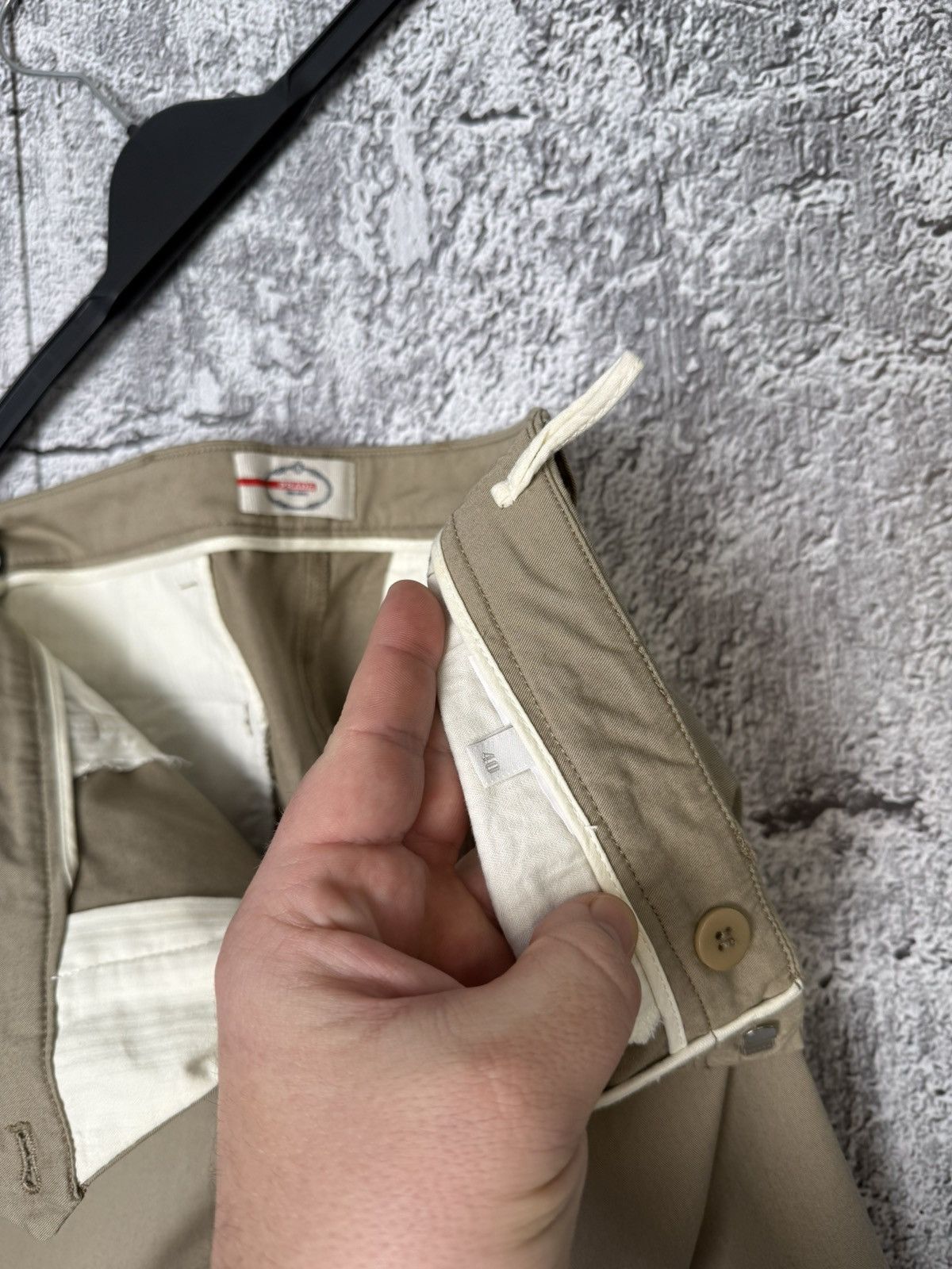 Prada Prada Milano Rare Technical Pants Reinforced Knees Zip Ankle Size 27" / US 4 / IT 40 - 17 Thumbnail