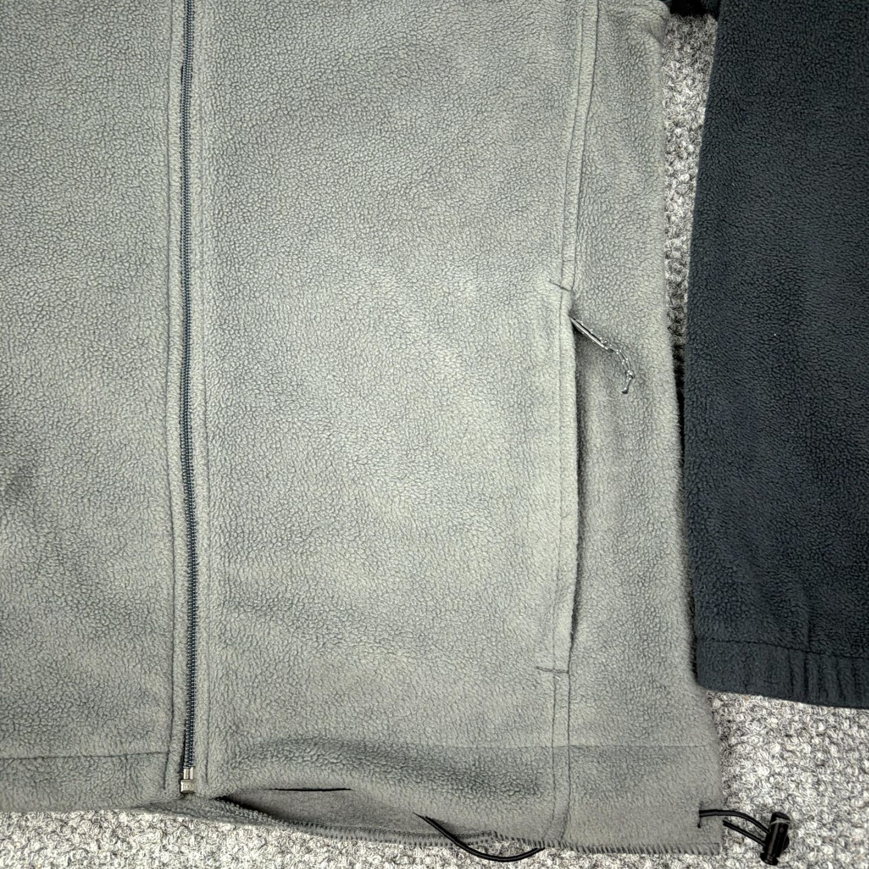 Vintage Columbia Fleece Jacket Mens XL Gray Black Full Zip Stand Collar Pockets Outdoor Size US XL / EU 56 / 4 - 3 Thumbnail