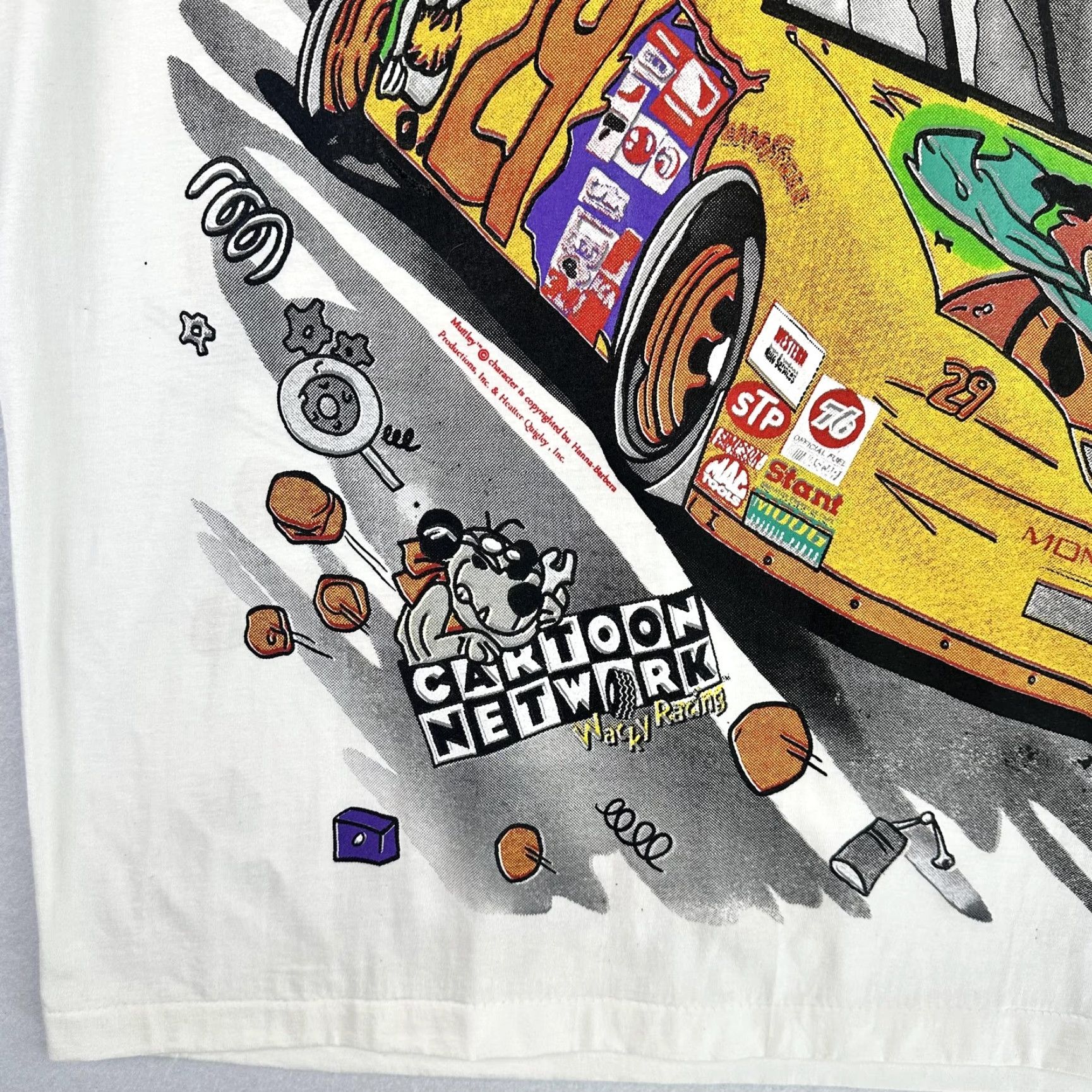 TEE JAYS VINTAGE Flintstones Wacky Races Shirt Mens XL White Cartoon Network Racing 90s Size US XL / EU 56 / 4 - 5 Thumbnail