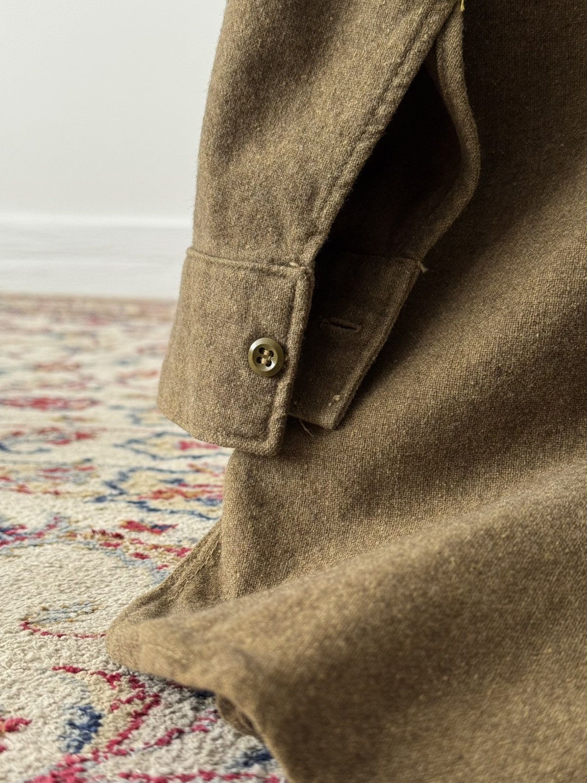 Vintage 1951 Dated Vintage British Army Wool Khaki Shirt Size US M / EU 48-50 / 2 - 7 Thumbnail